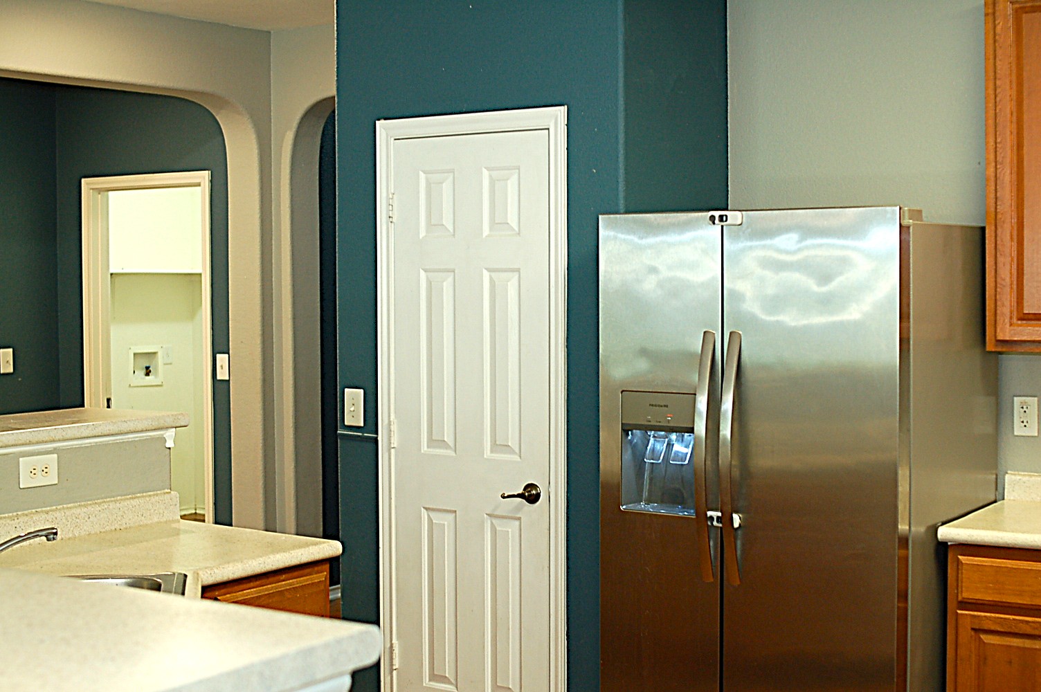 main property photo 9