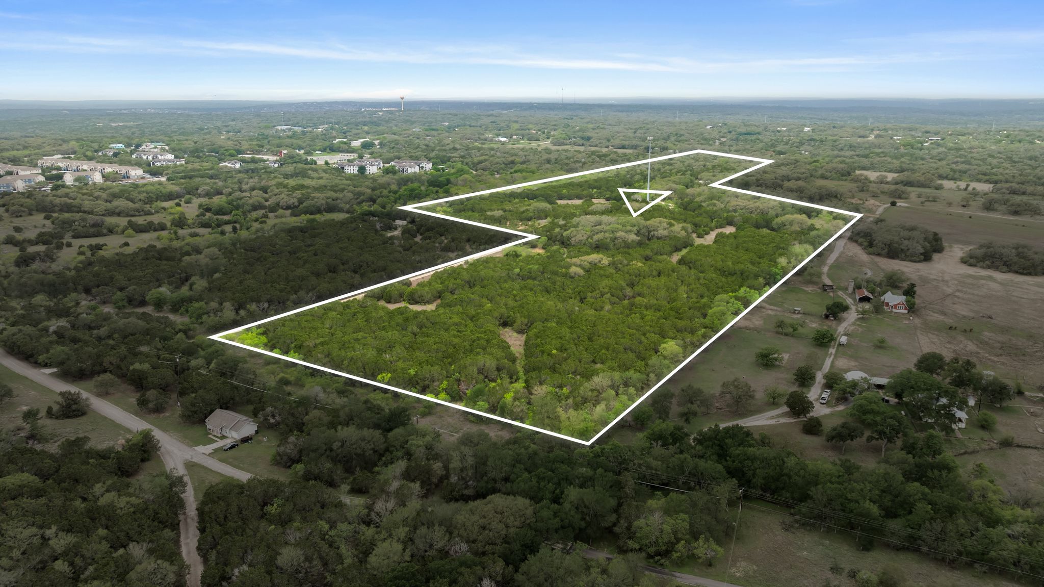 main property photo 7