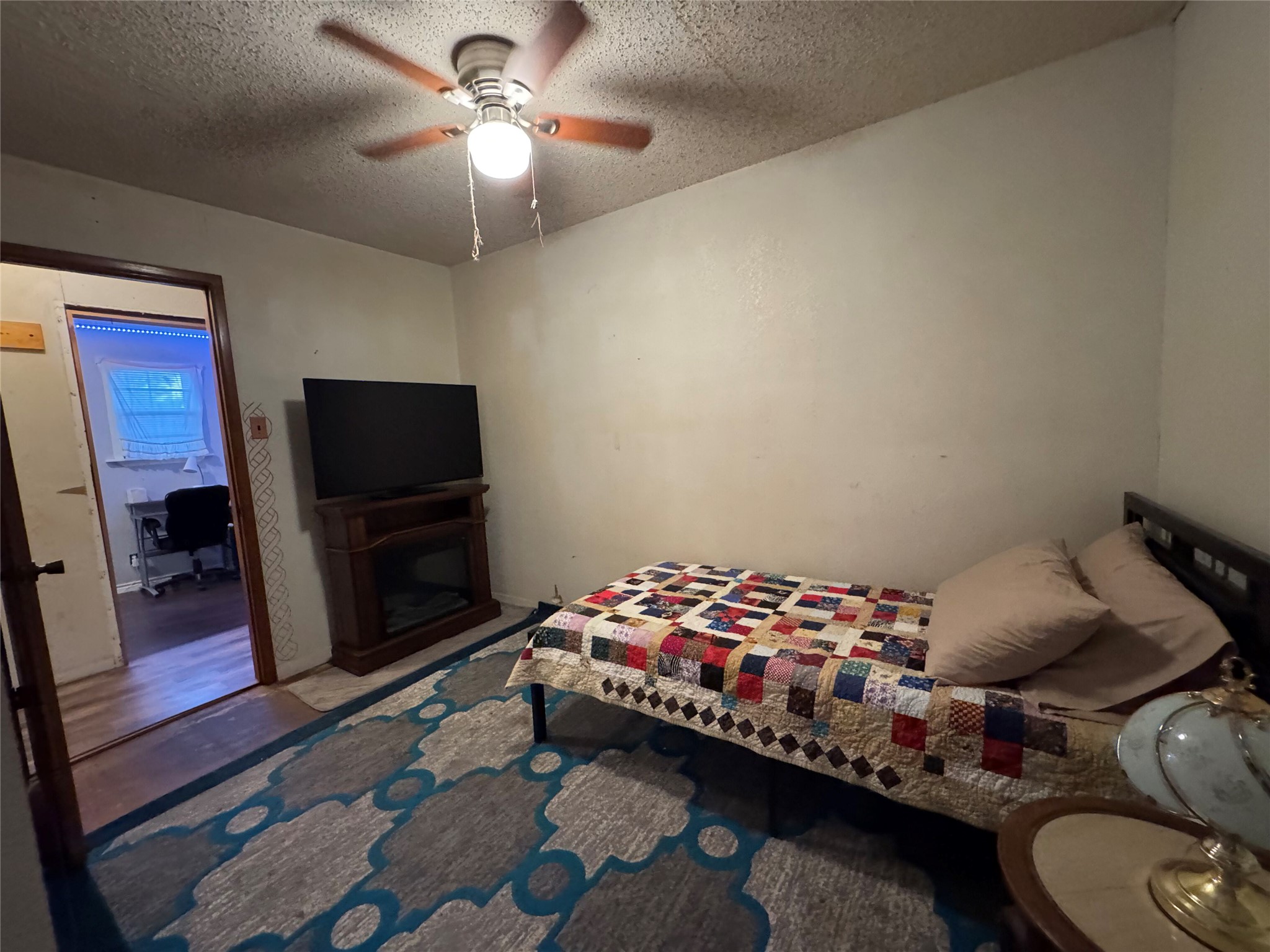 main property photo 18