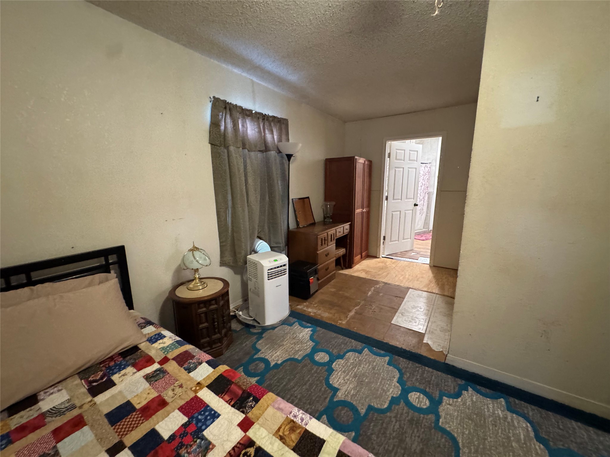 main property photo 21