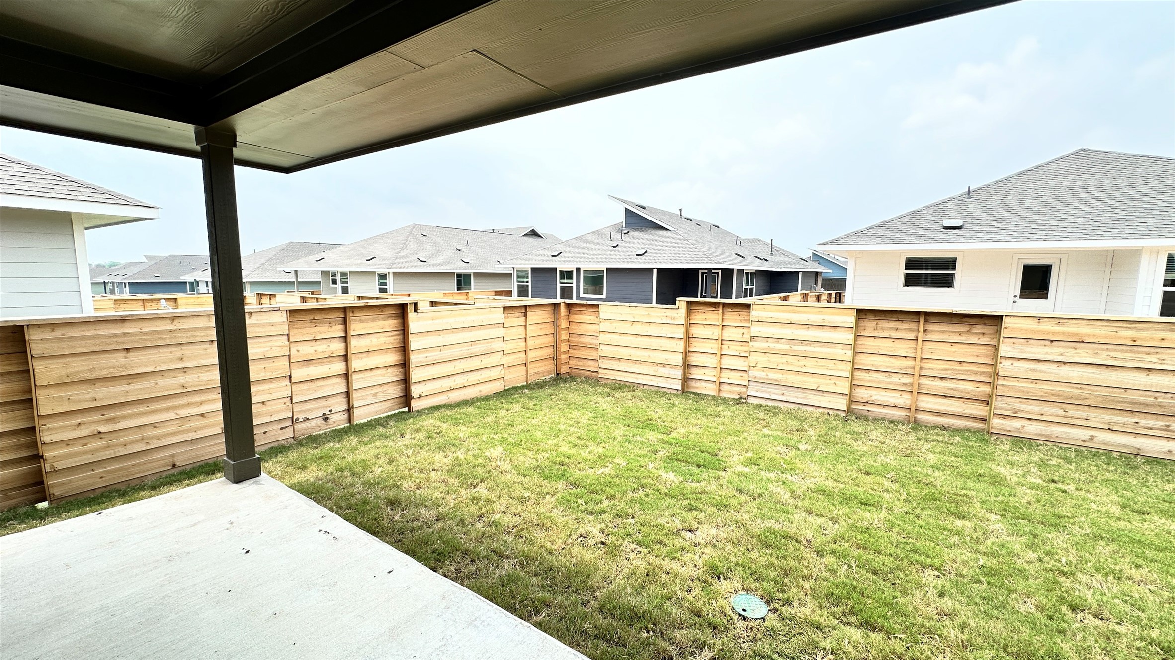 main property photo 17