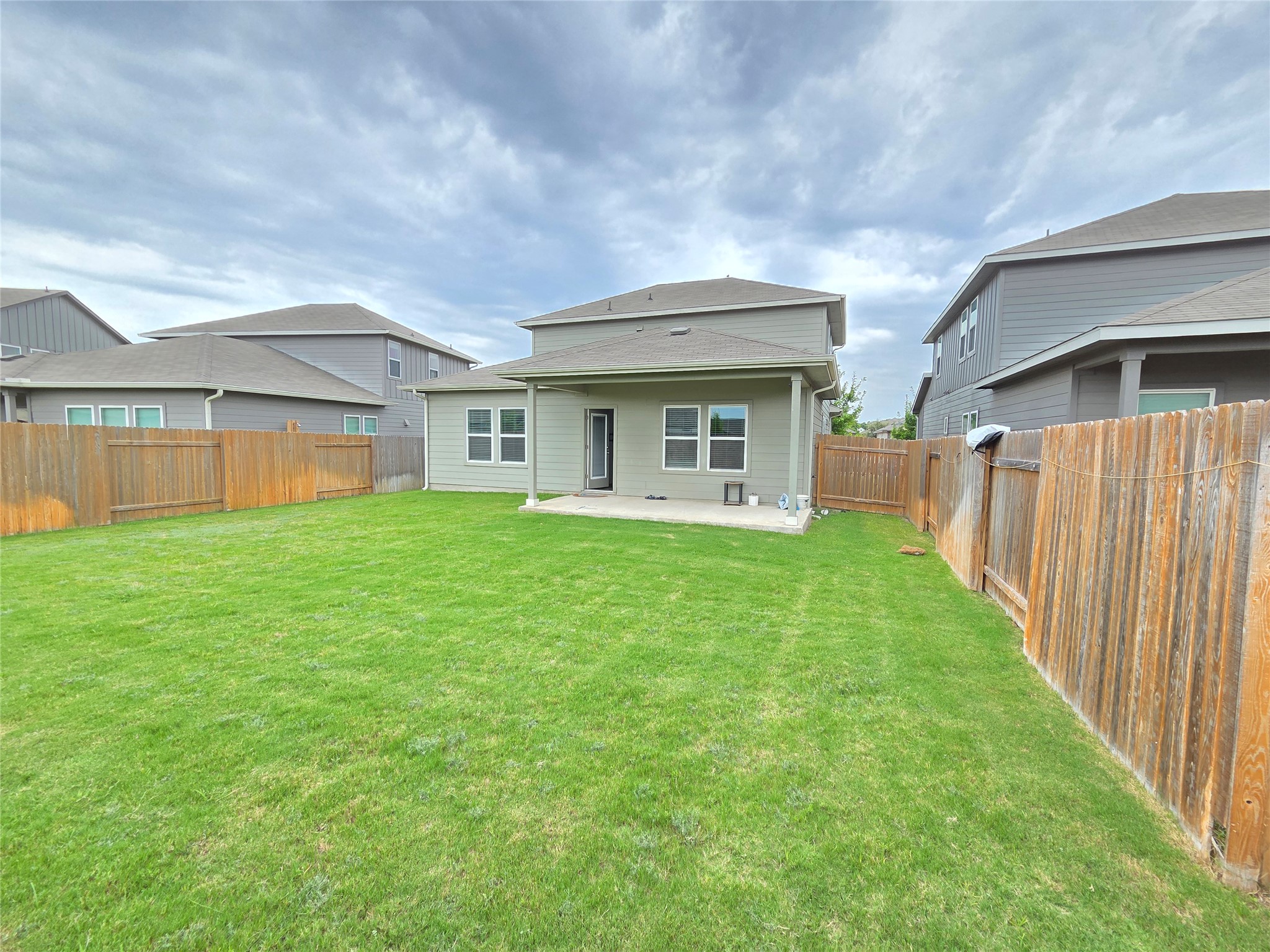 main property photo 35