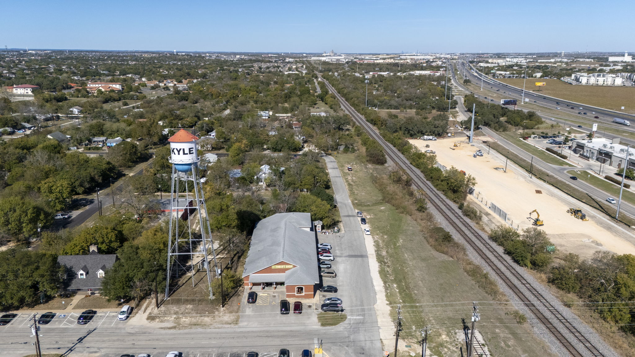 main property photo 14