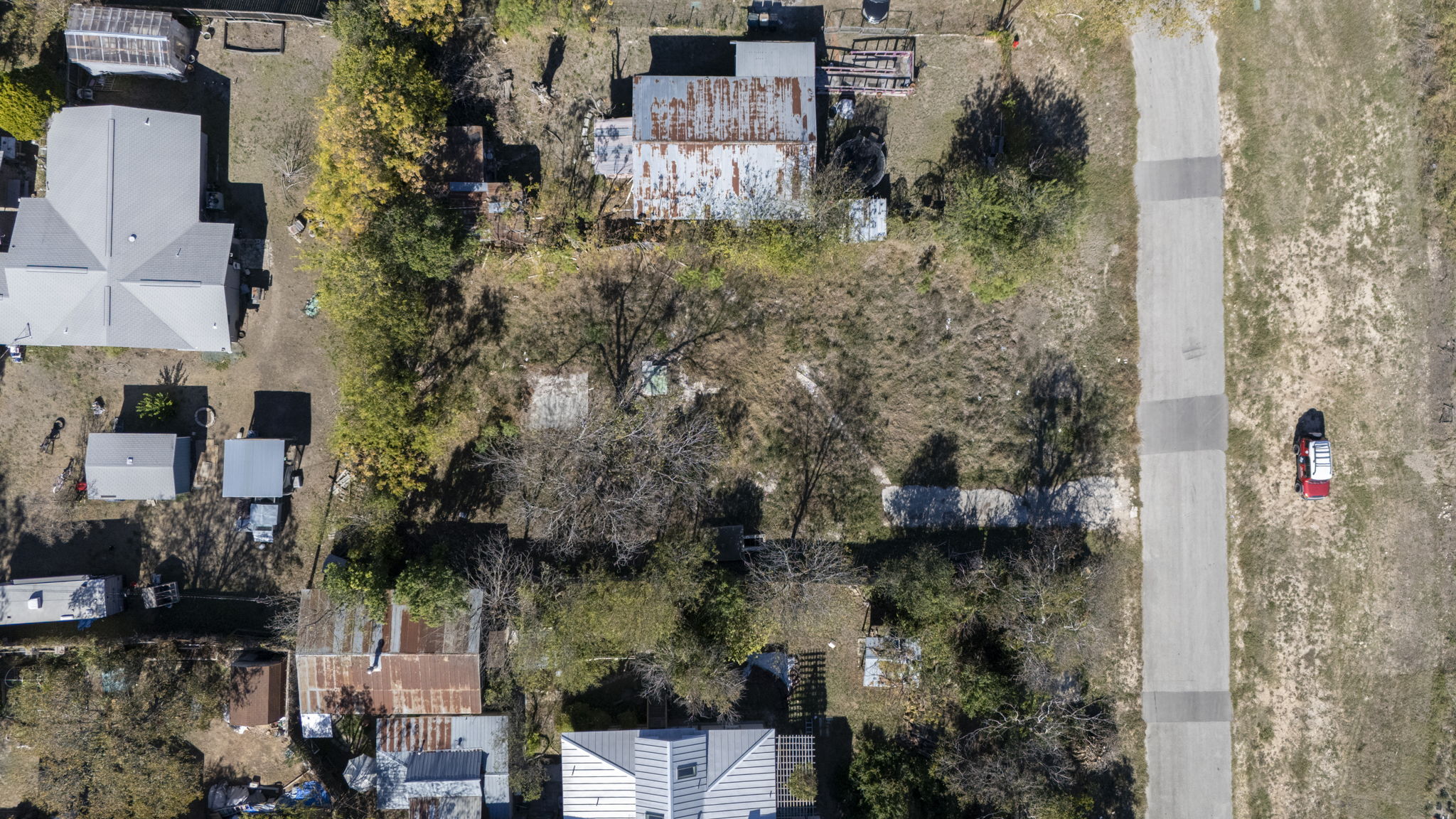main property photo 17