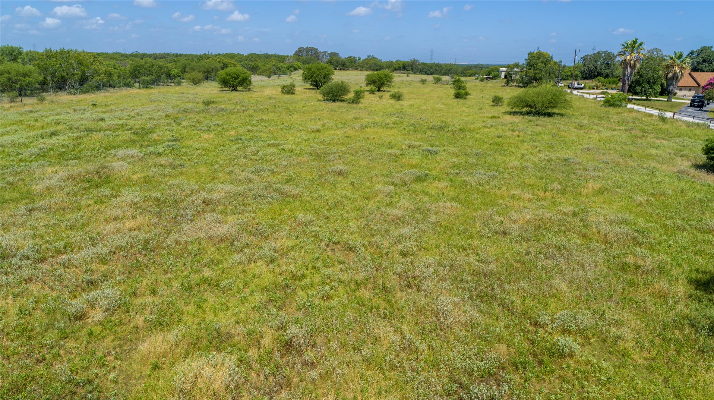 main property photo 17