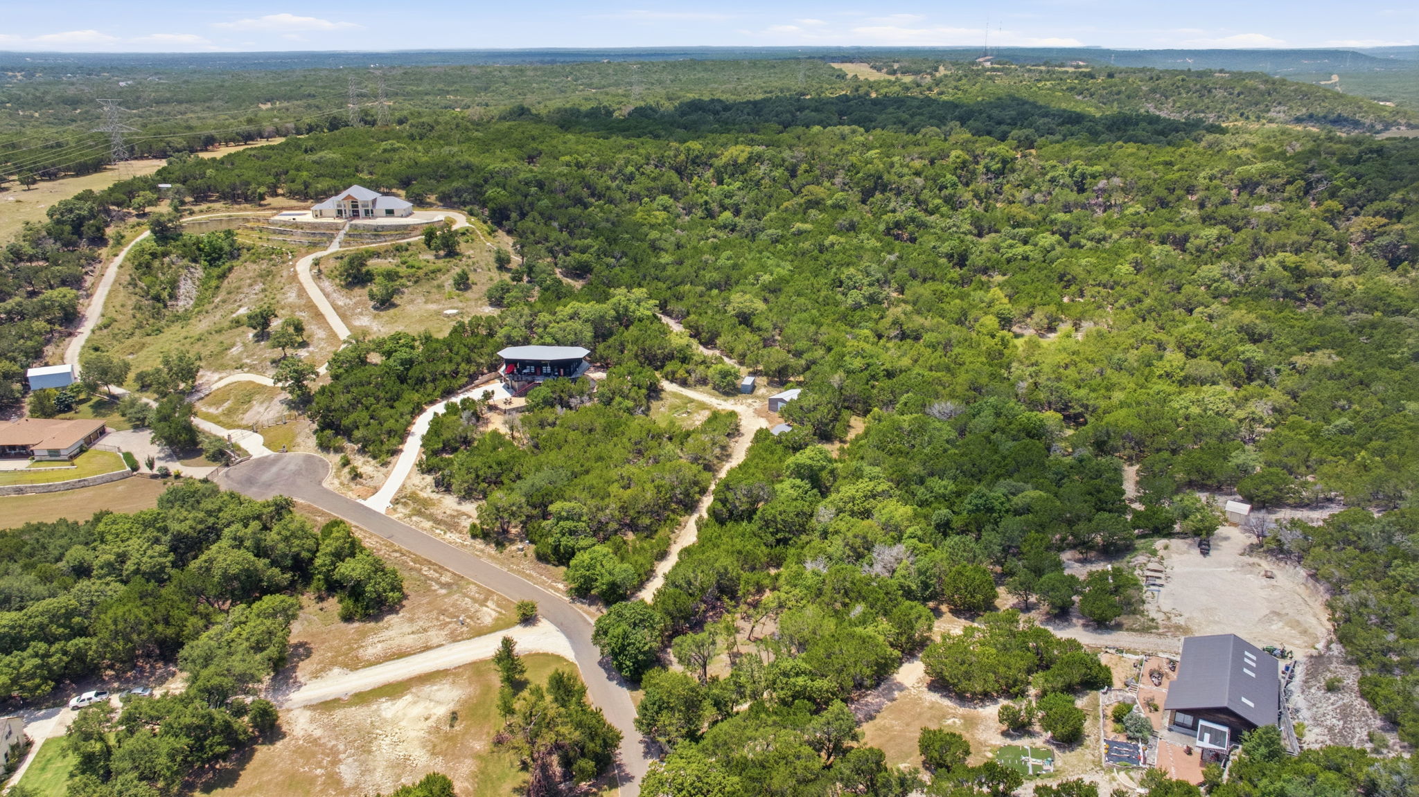 main property photo 18