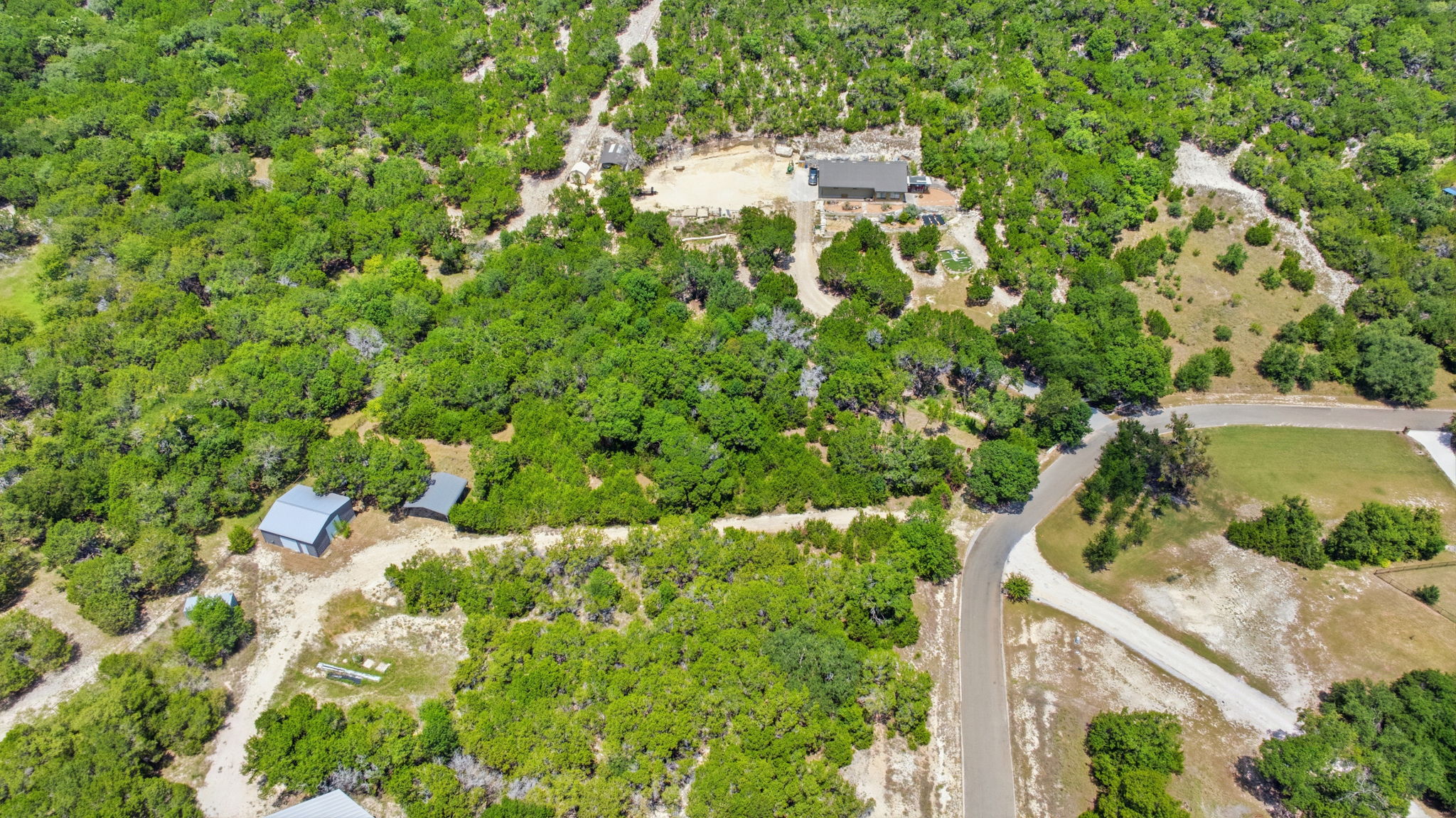 main property photo 20