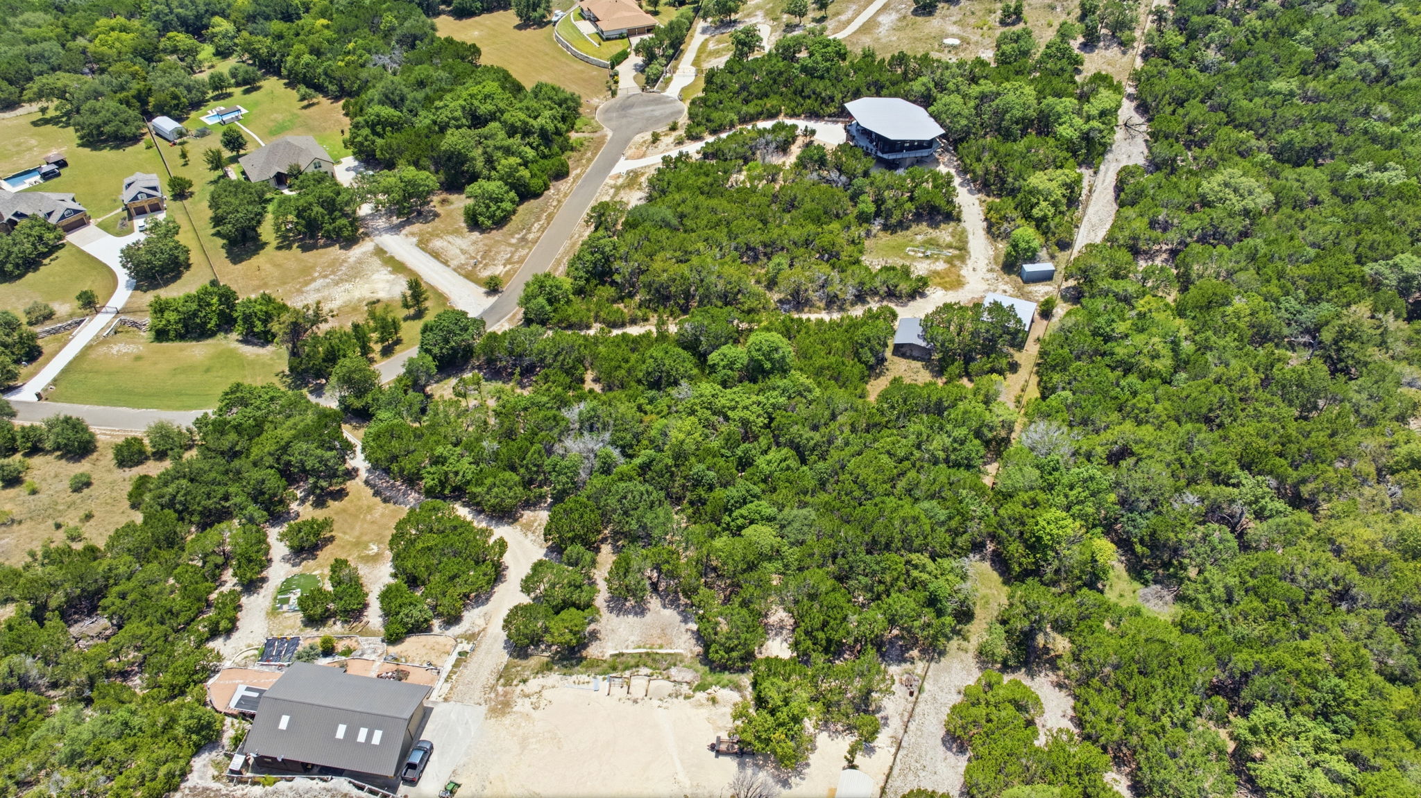 main property photo 22