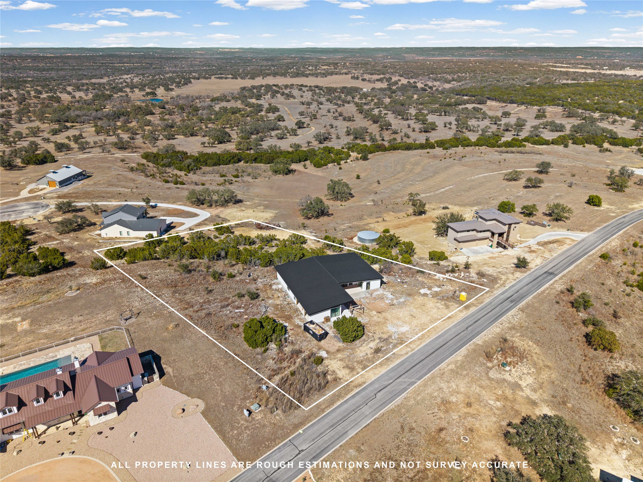 main property photo 15