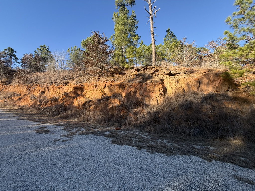 main property photo 9