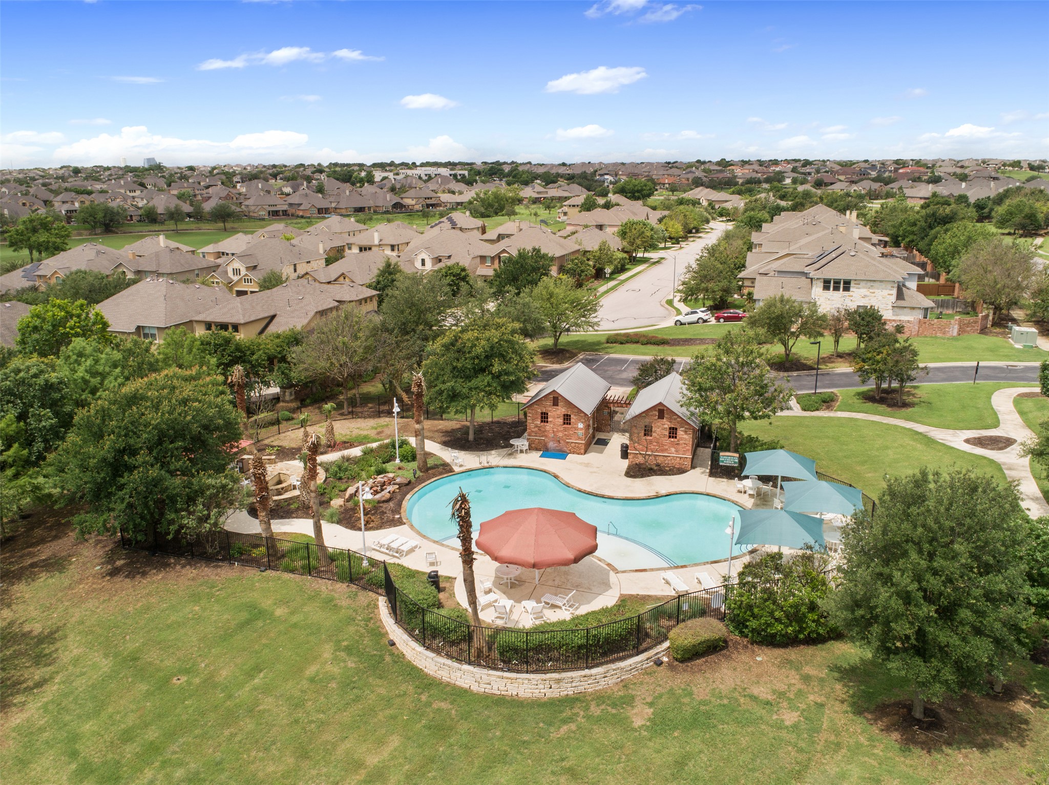 main property photo 37