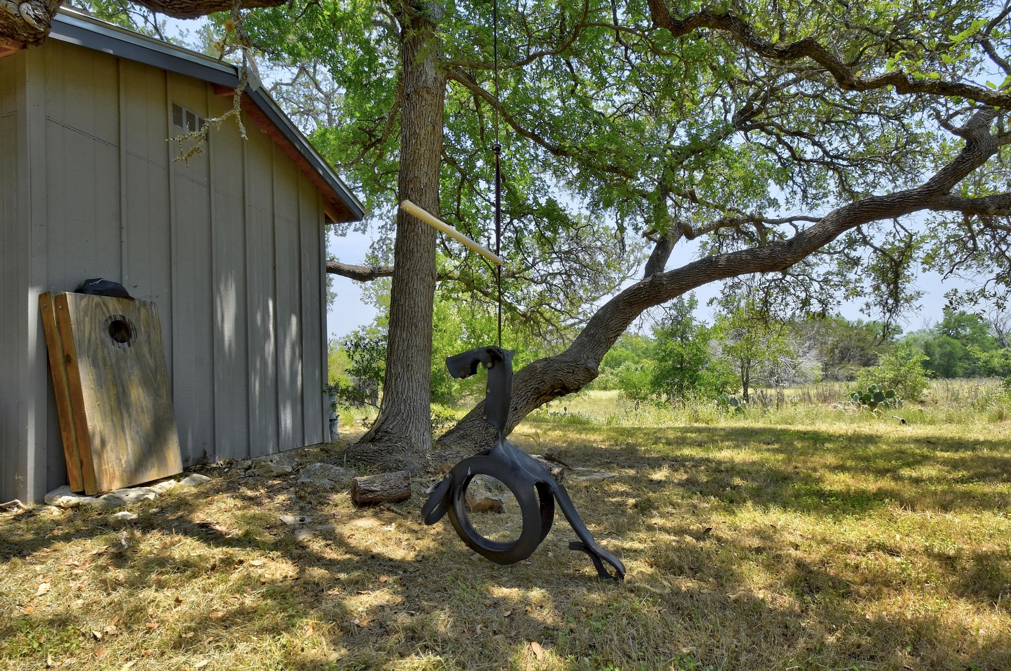 main property photo 31