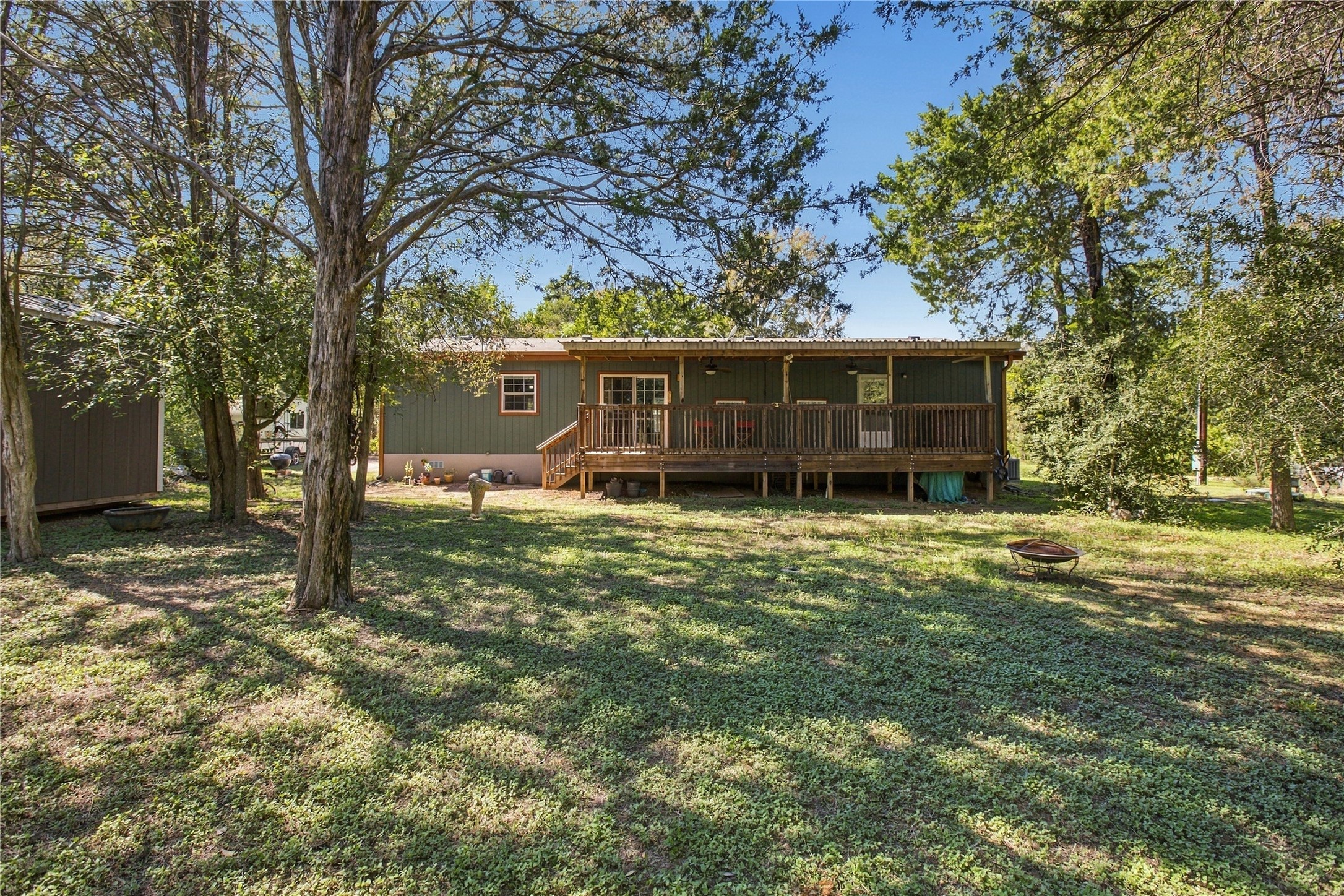 main property photo 29