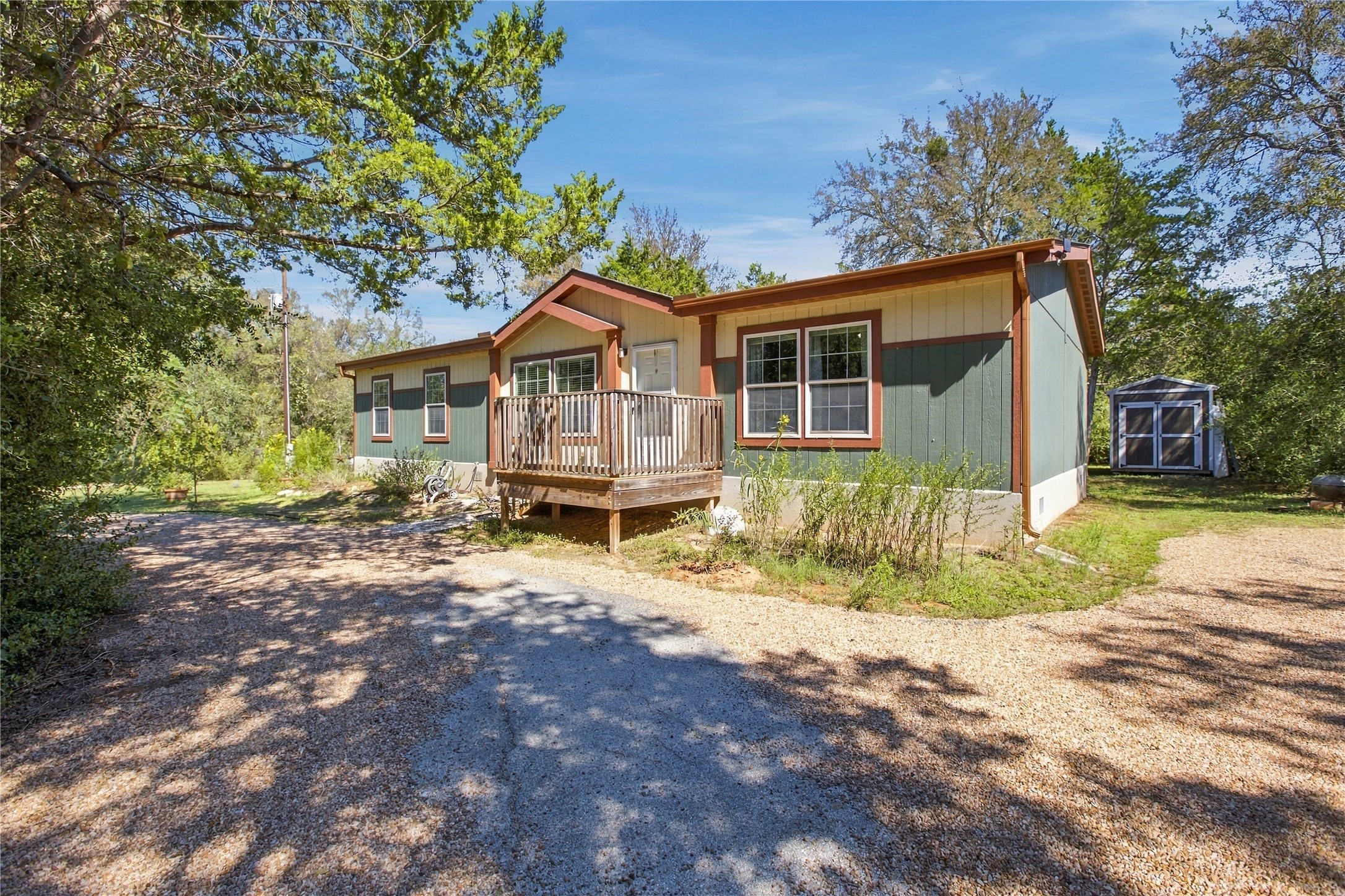 main property photo 3