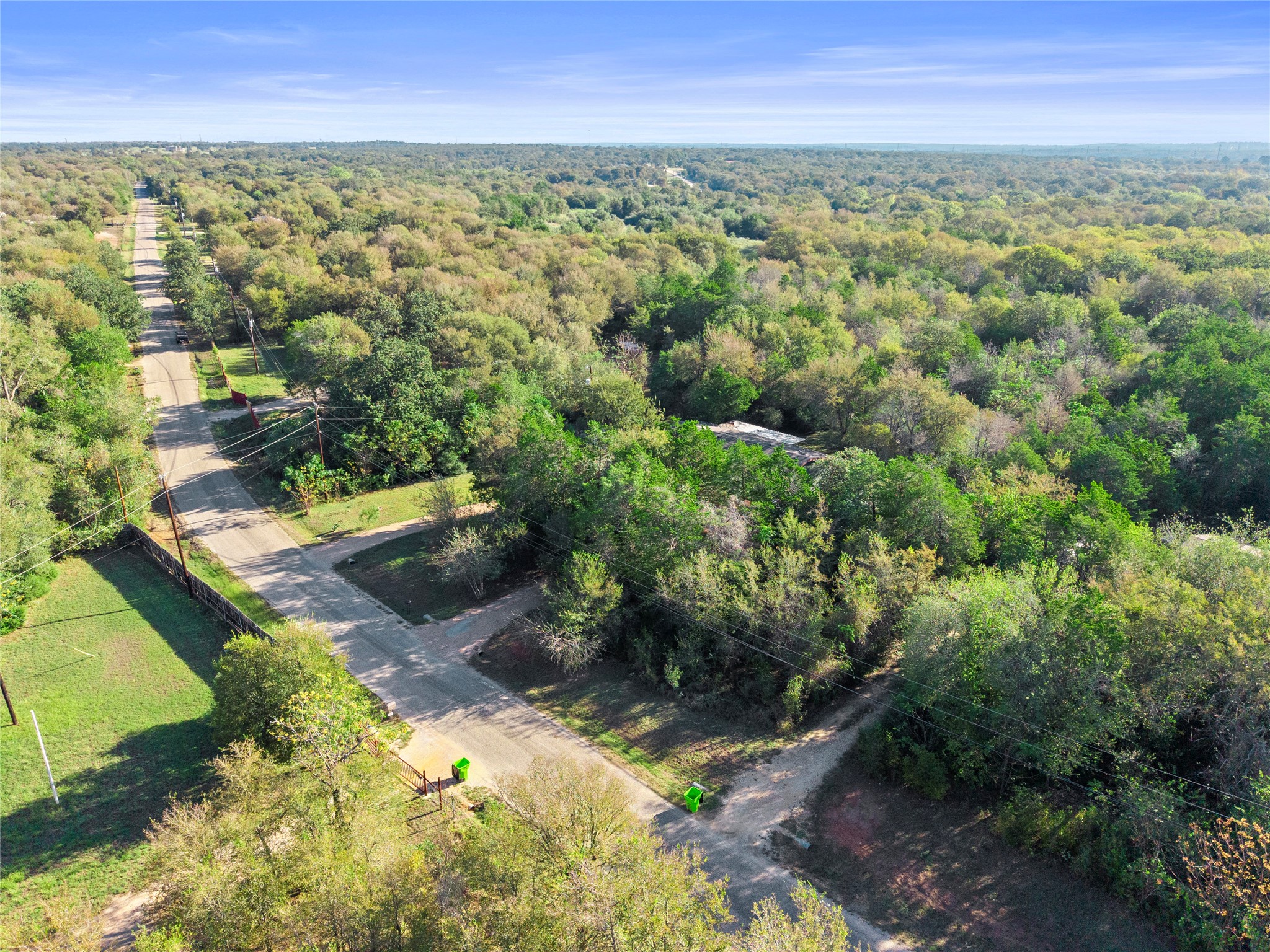 main property photo 30