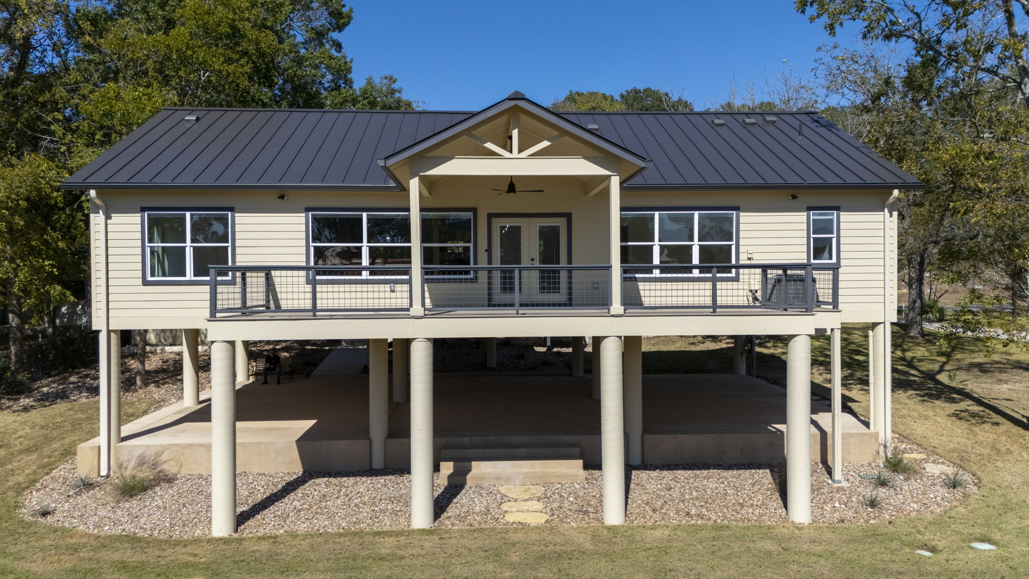 main property photo 39