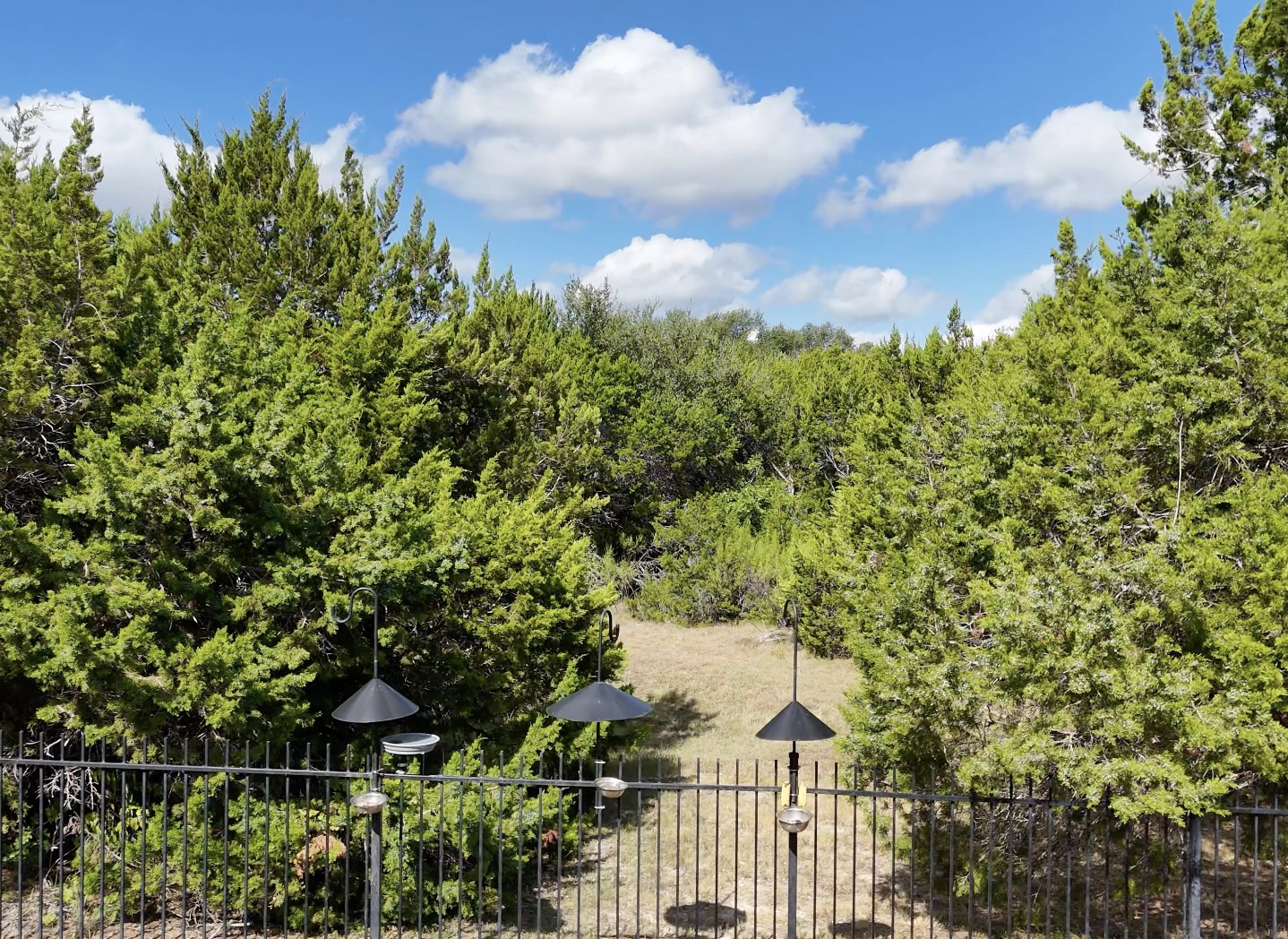 main property photo 34