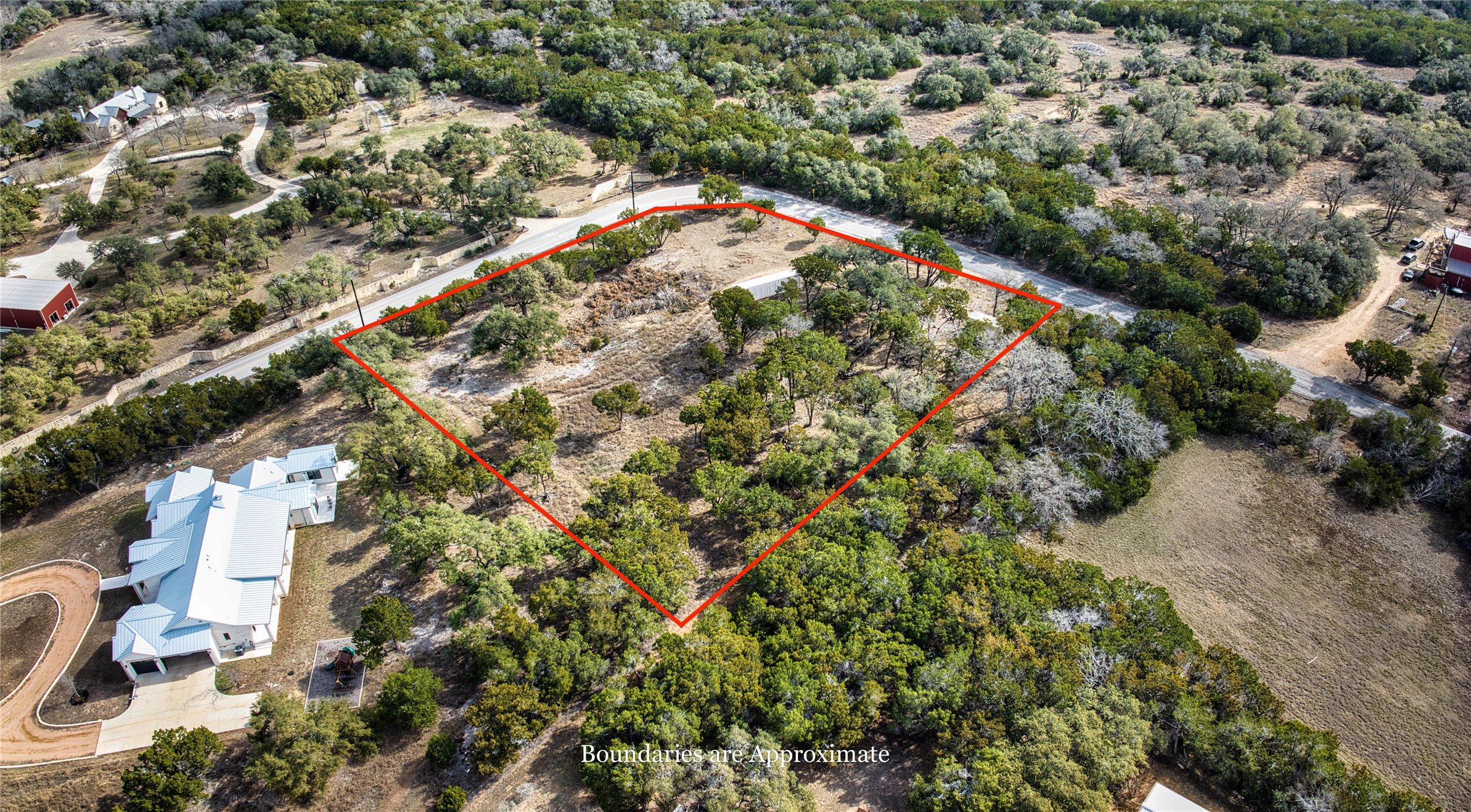 main property photo 10