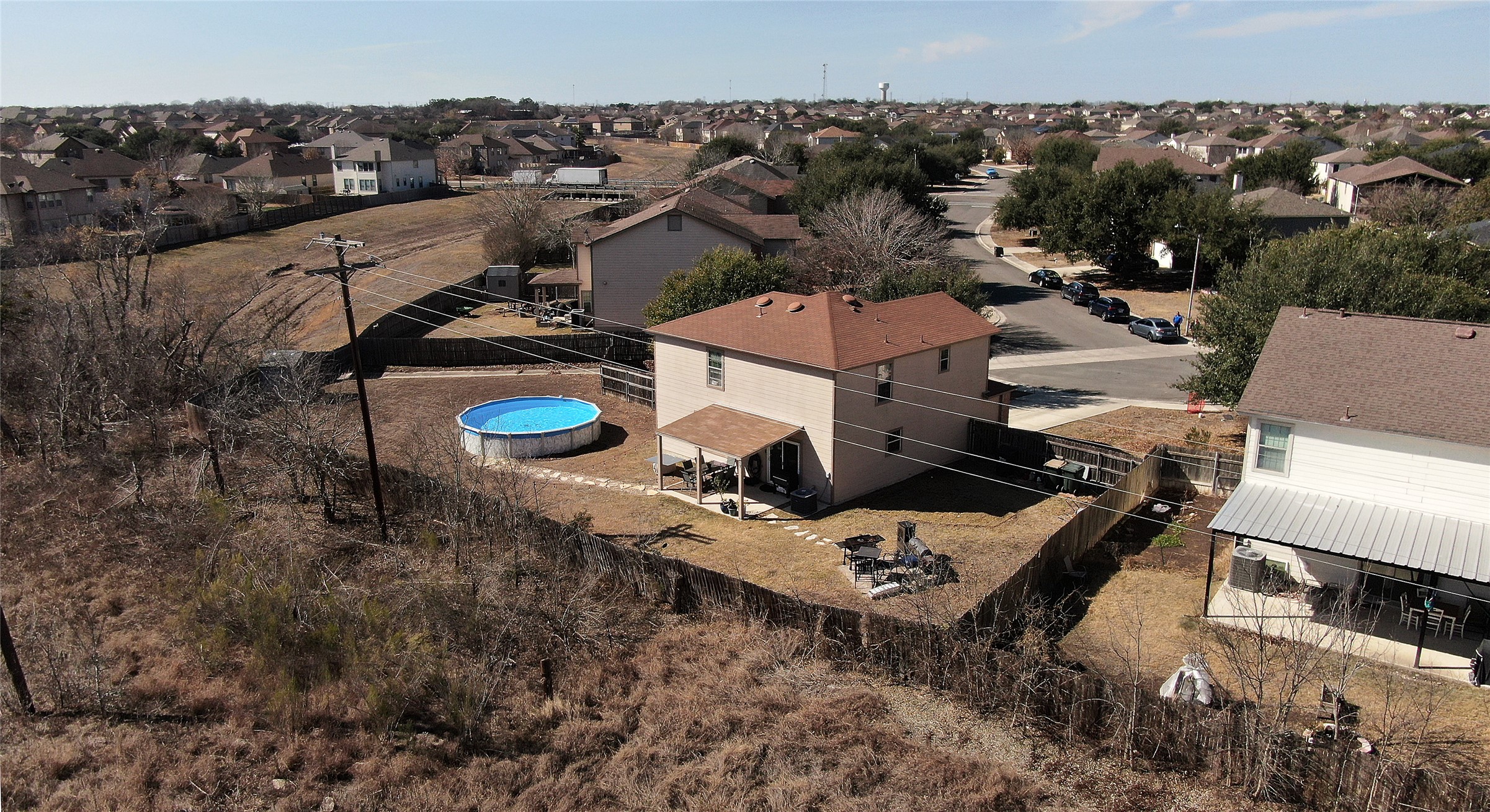 main property photo 4