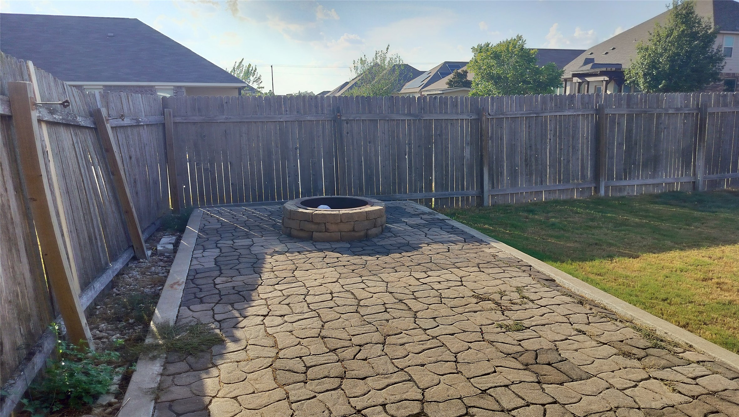 main property photo 17