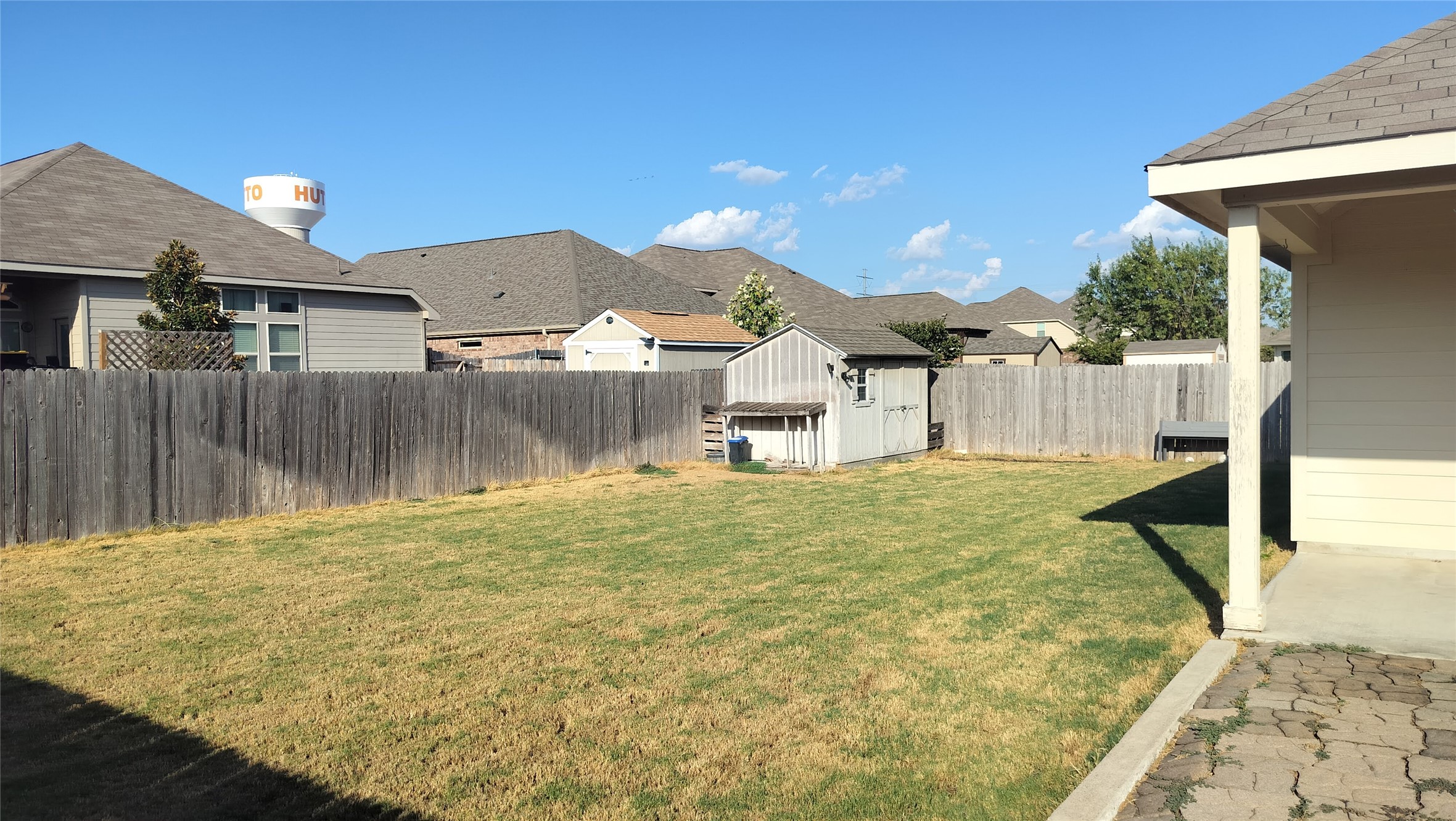 main property photo 18