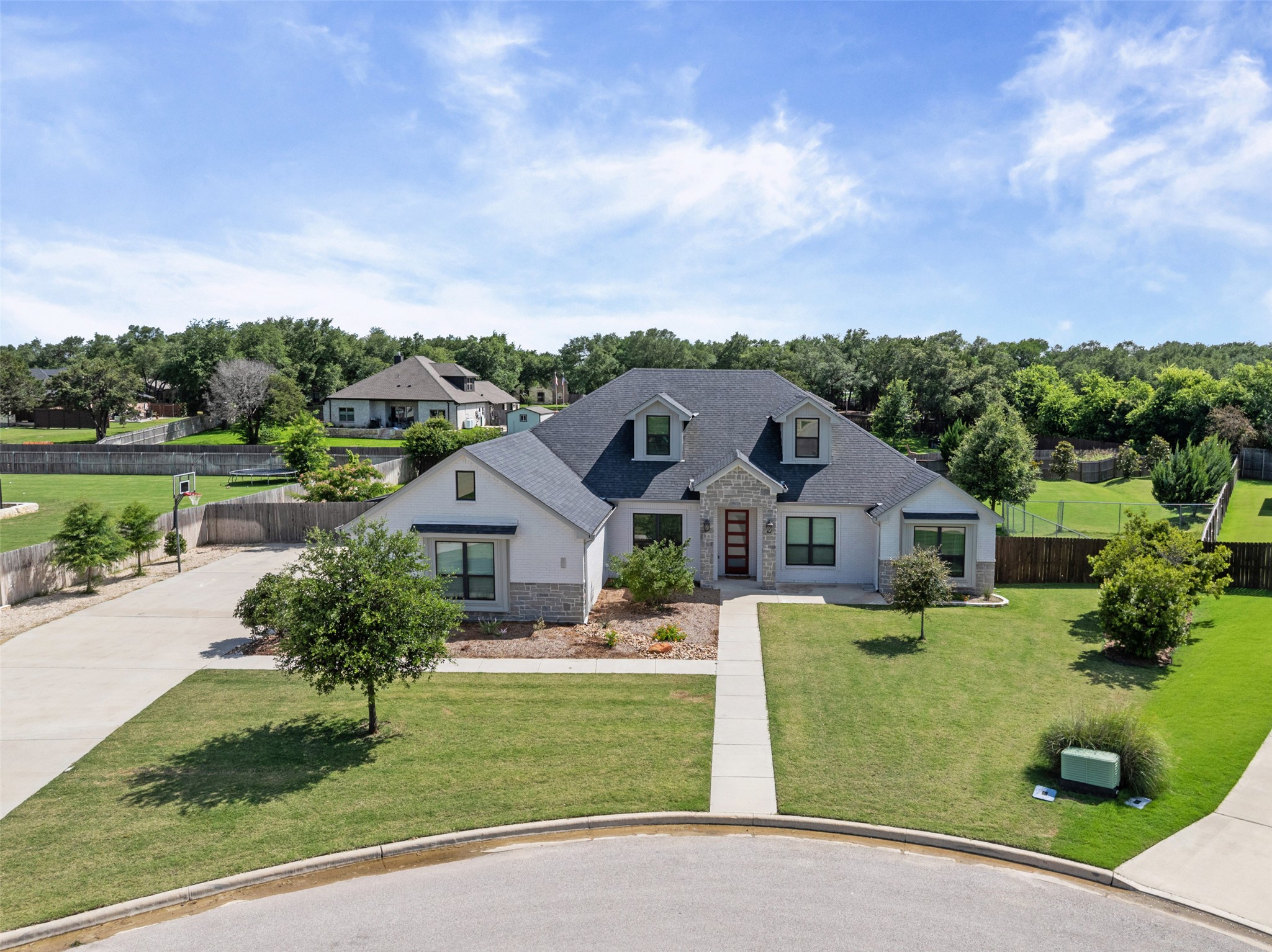 main property photo 39