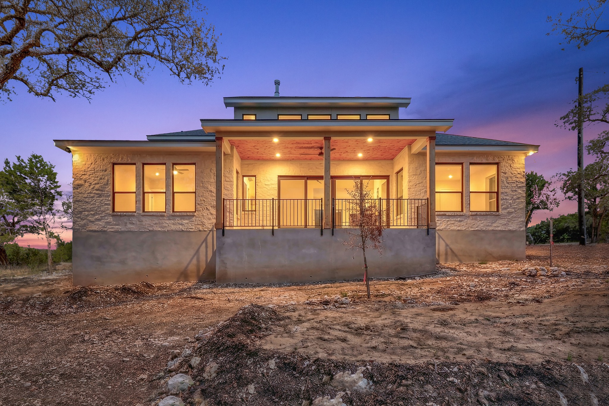 main property photo 31