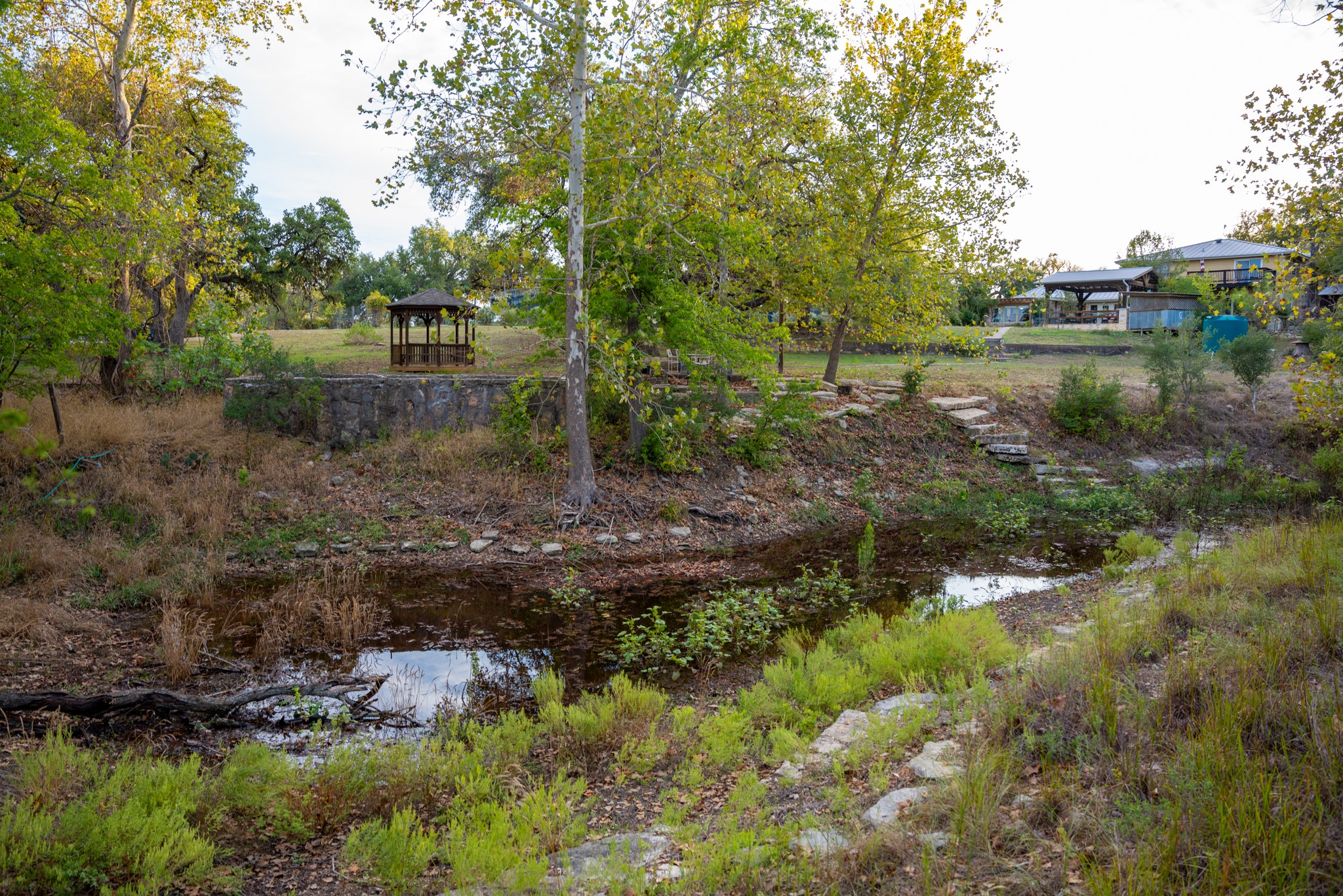 main property photo 13
