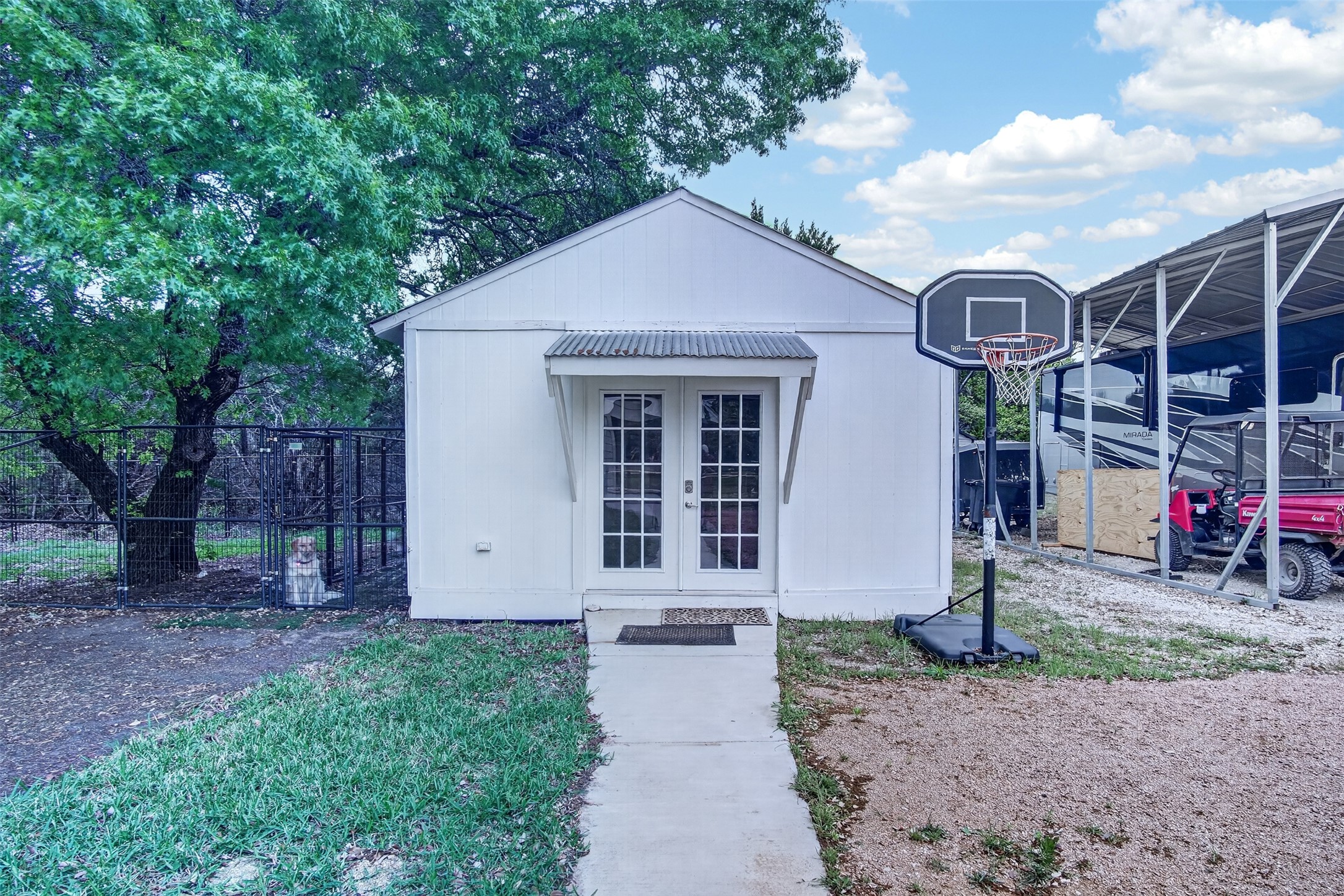 main property photo 29