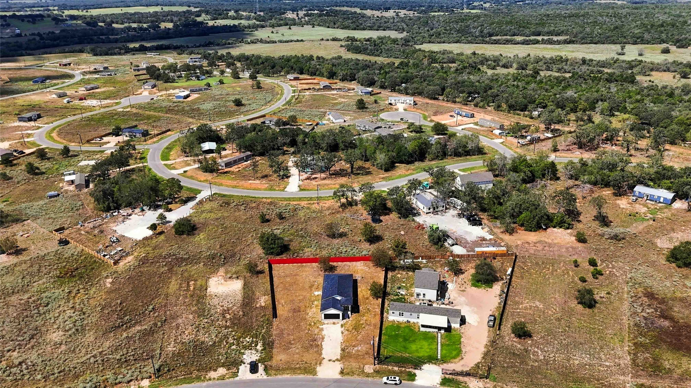 main property photo 33