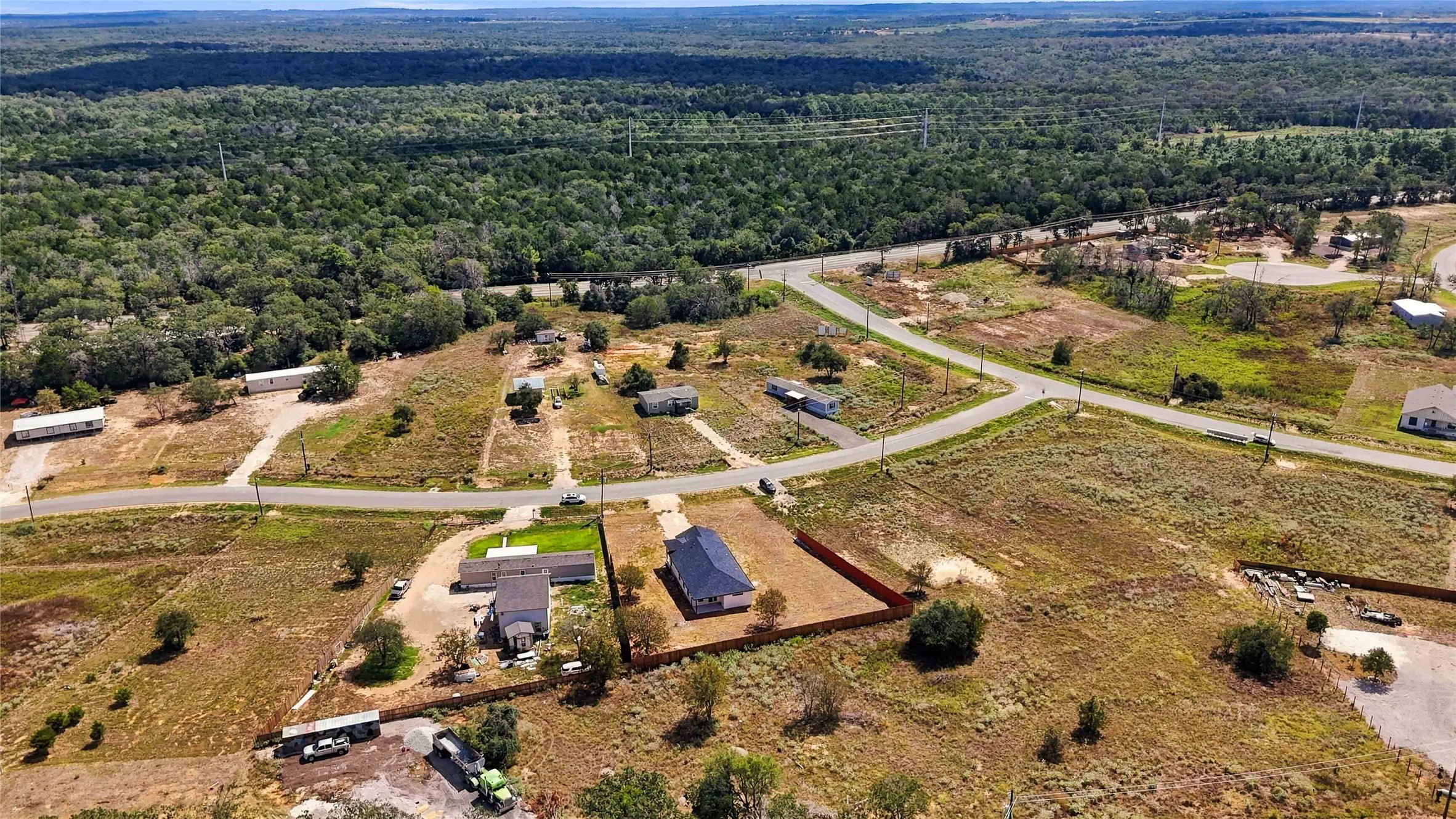 main property photo 35