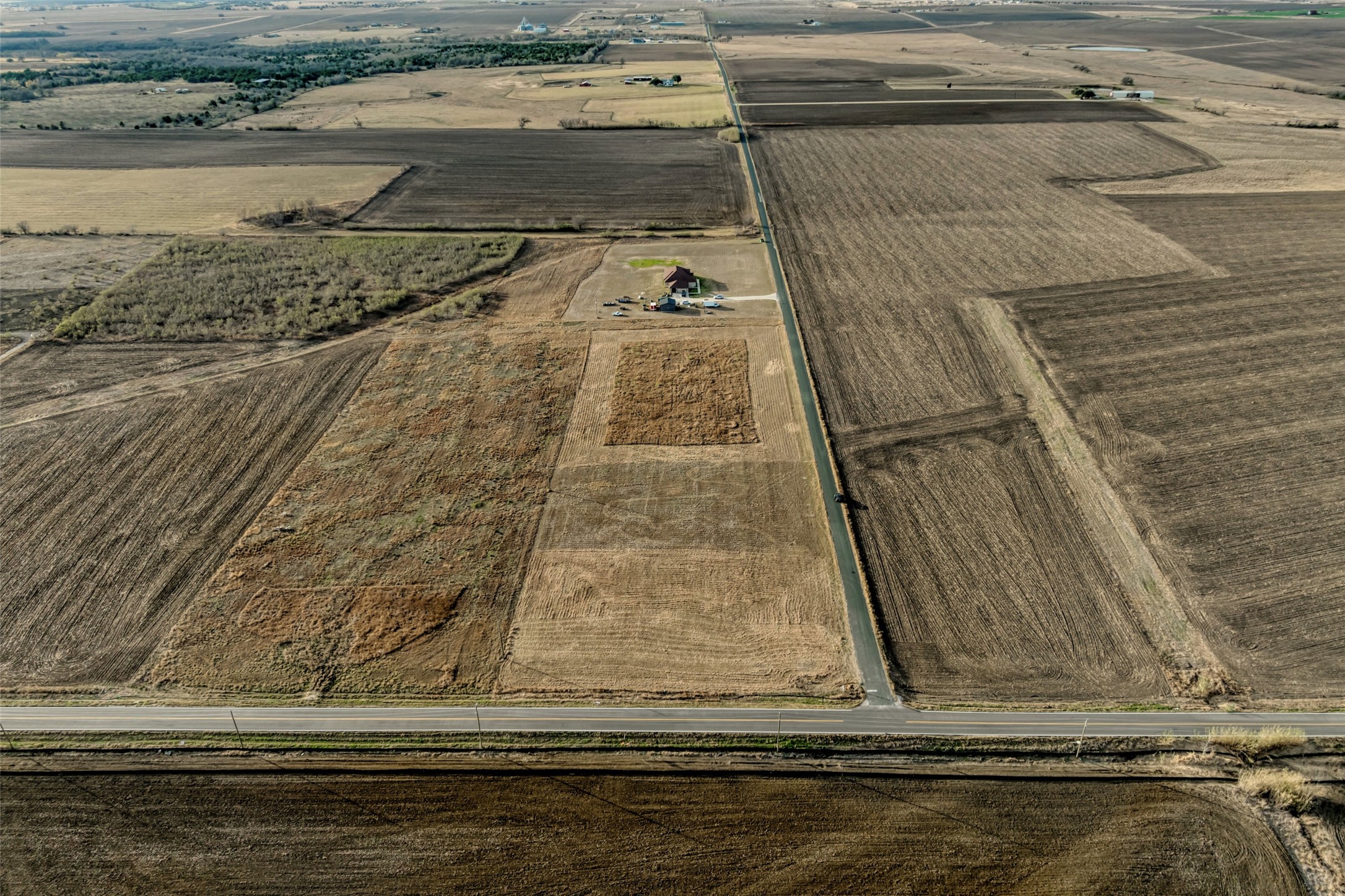 main property photo 12