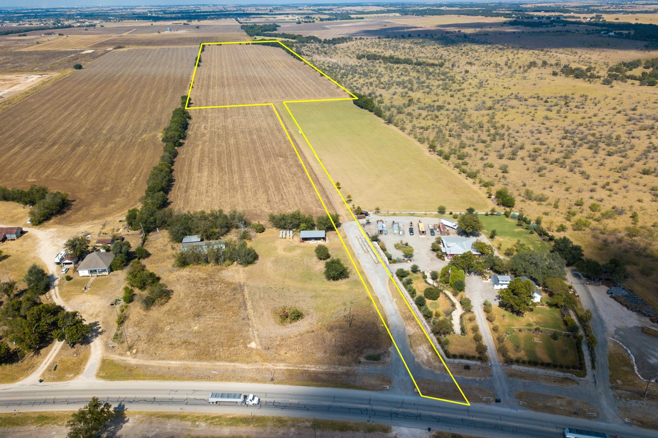 main property photo 10