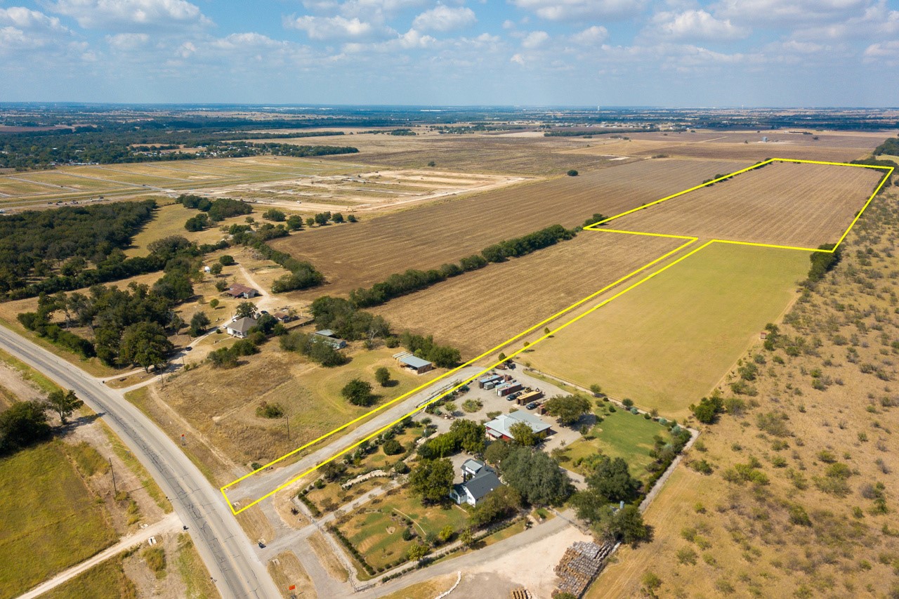 main property photo 3