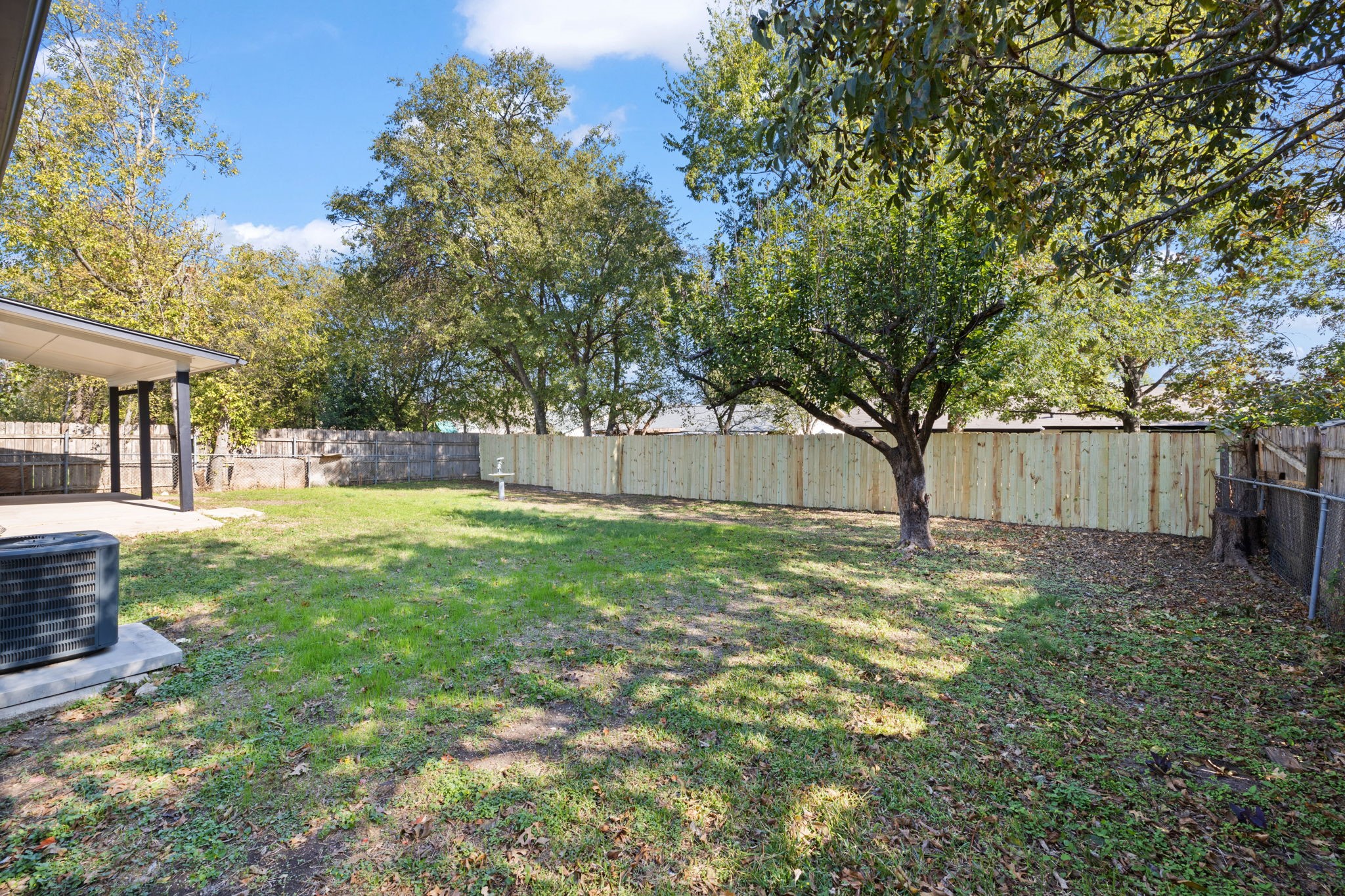 main property photo 36