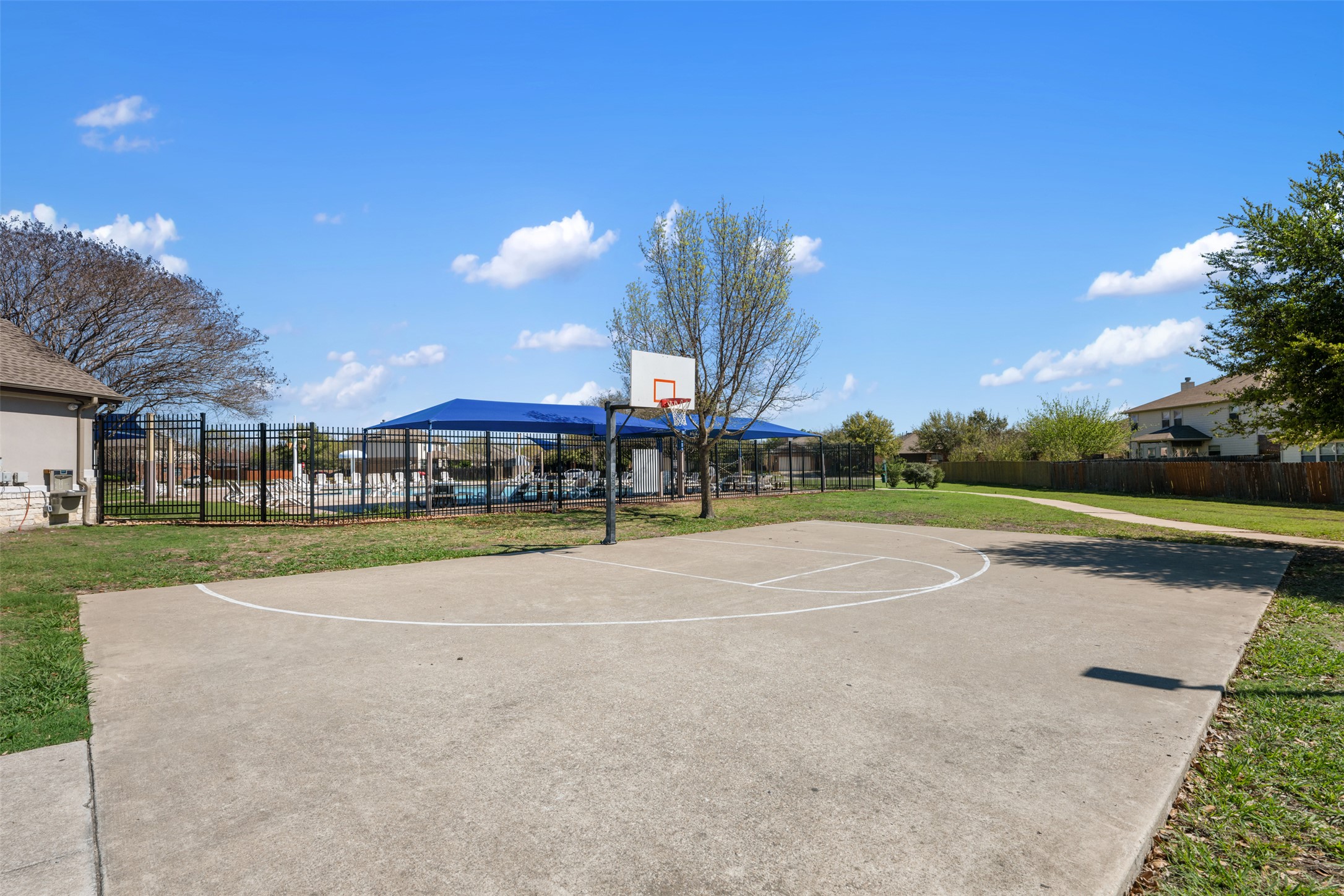 main property photo 37