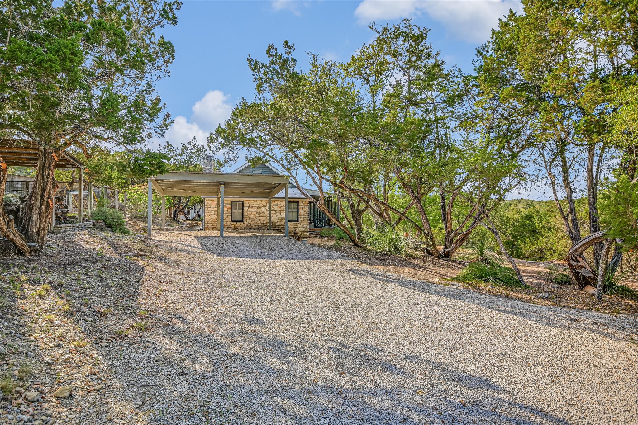 main property photo 35