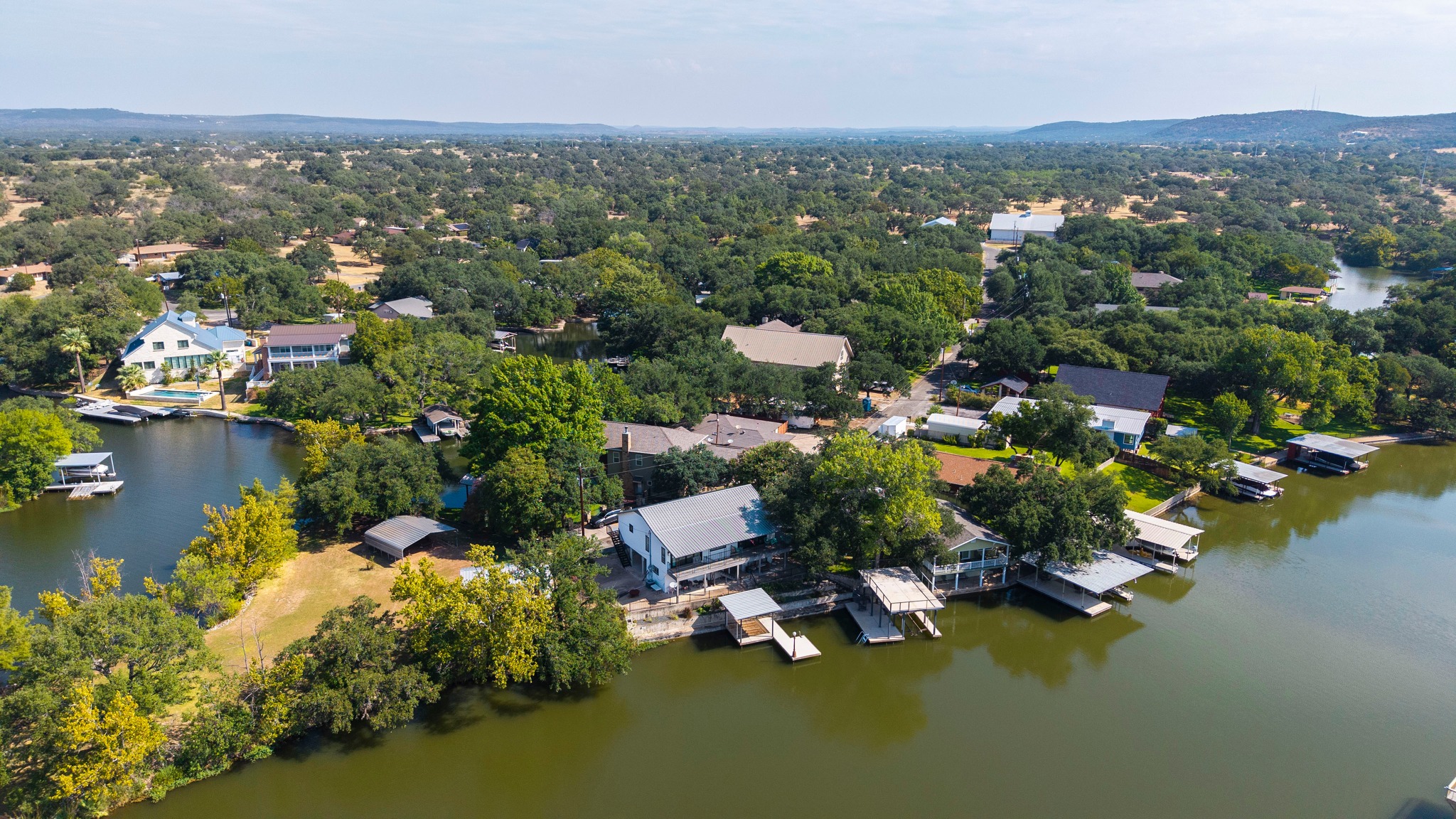 main property photo 34