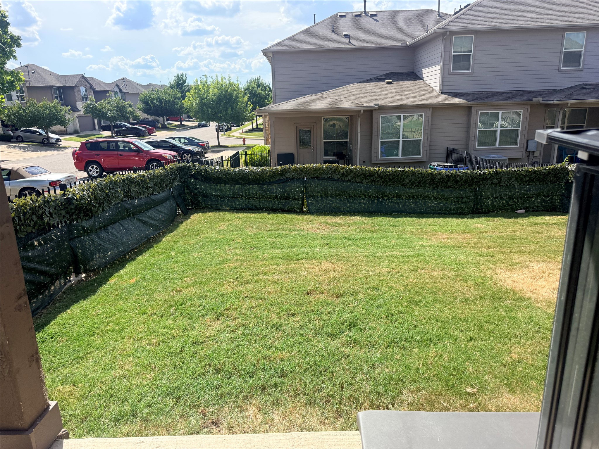 main property photo 31