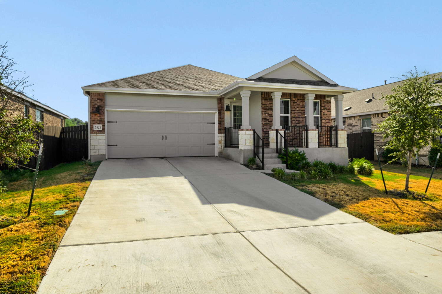 main property photo 30