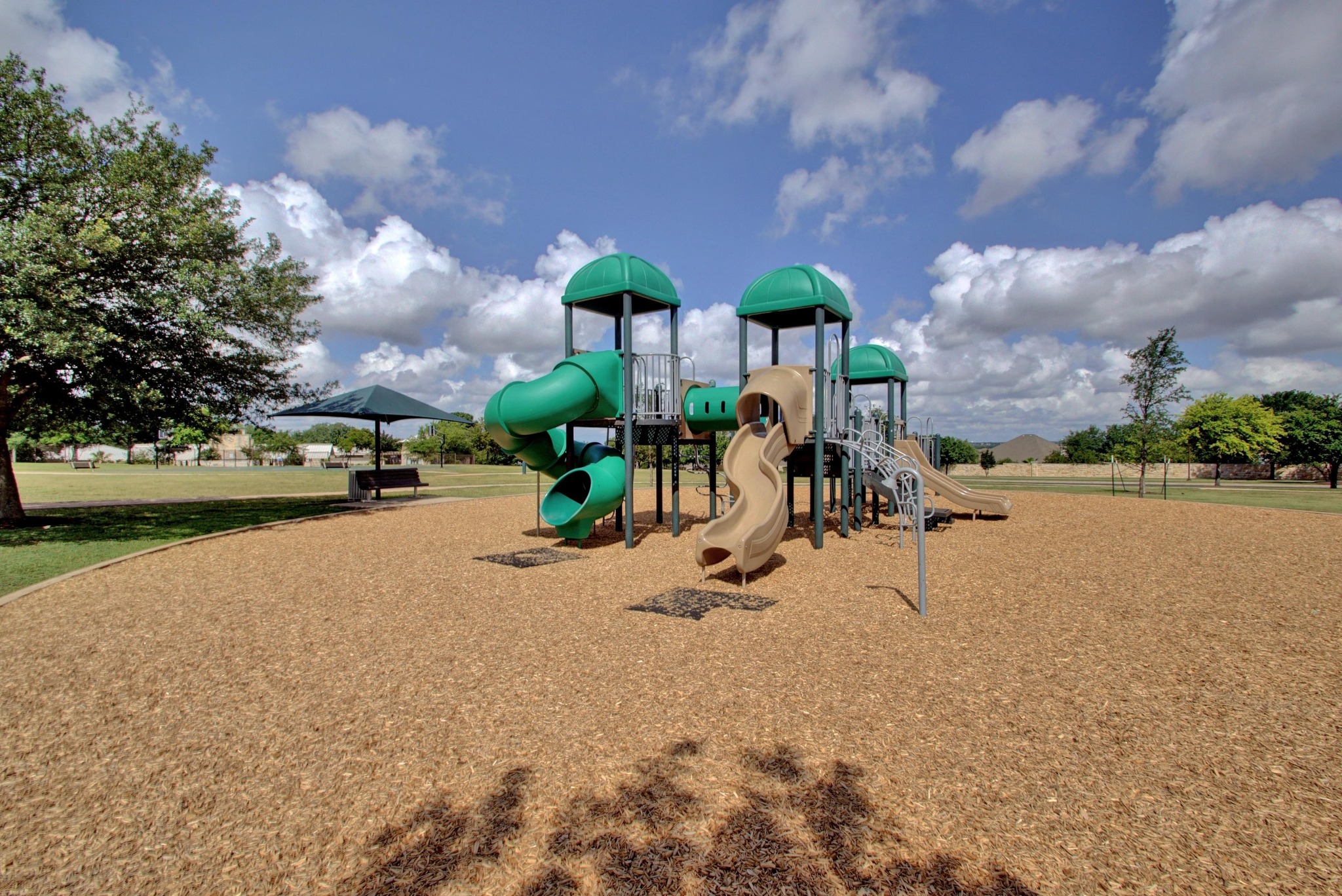 main property photo 37