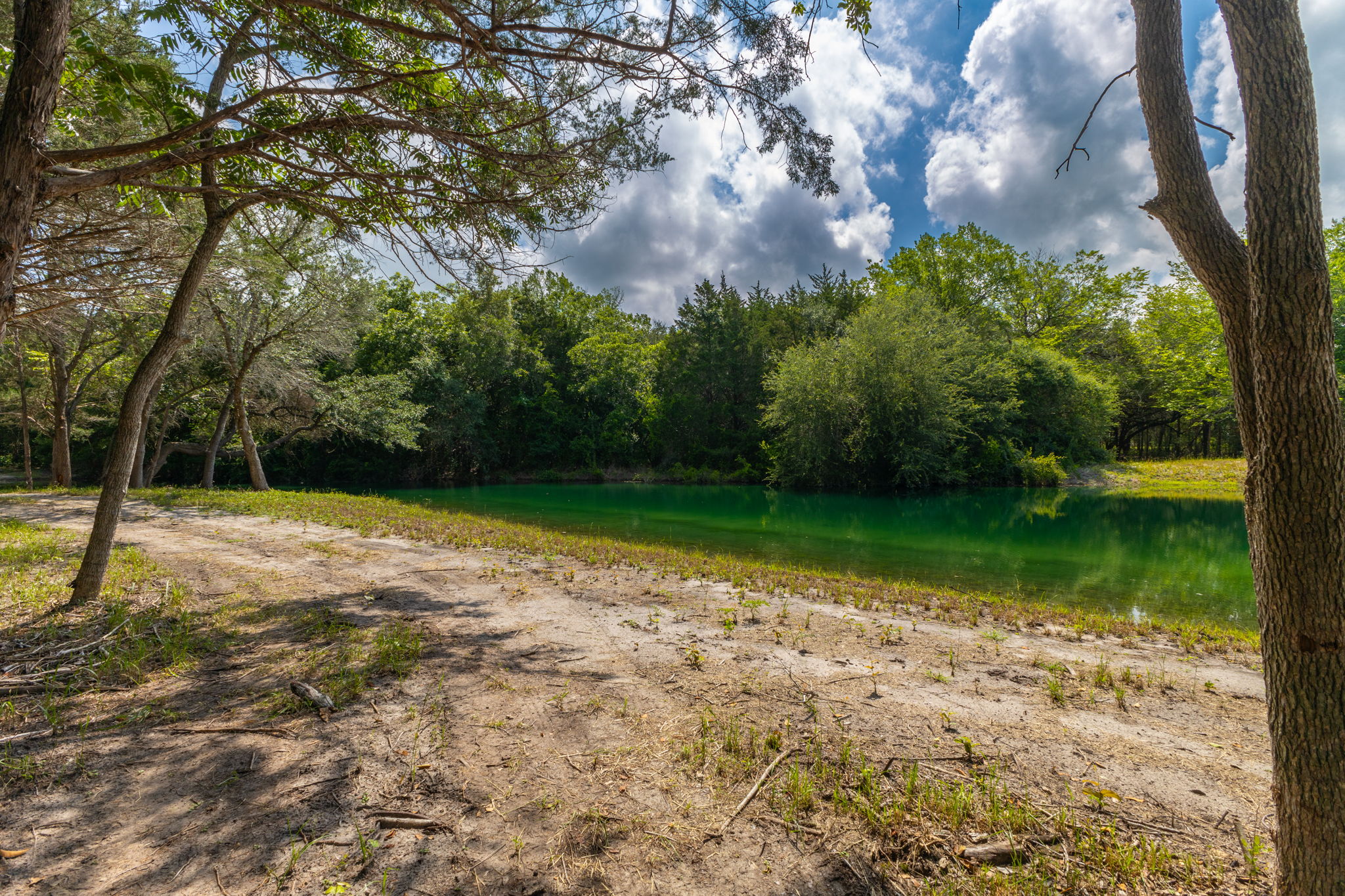 main property photo 14