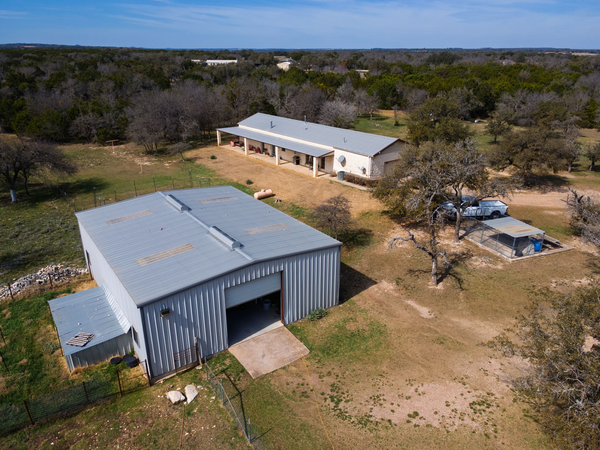 main property photo 8