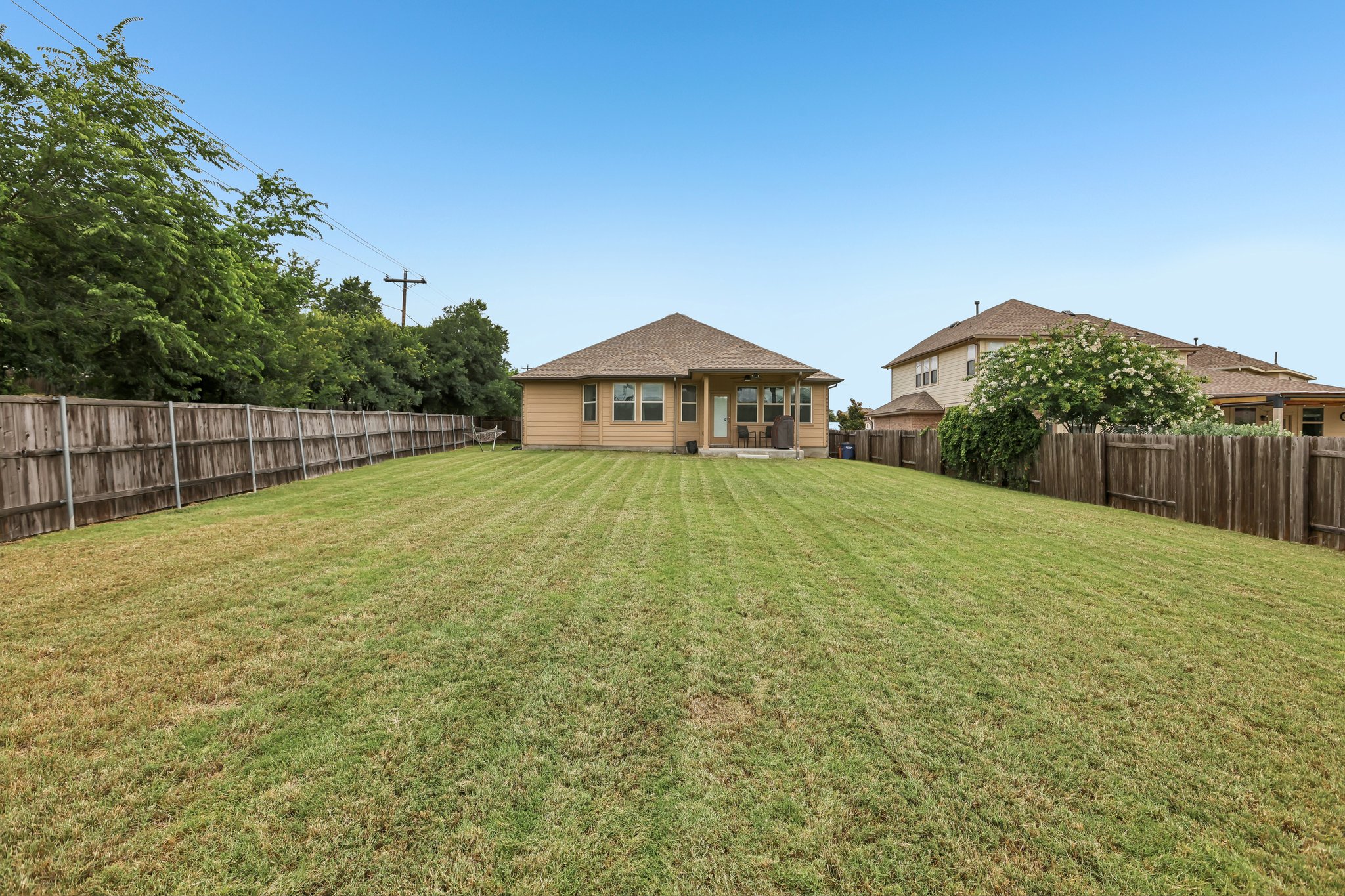 main property photo 32