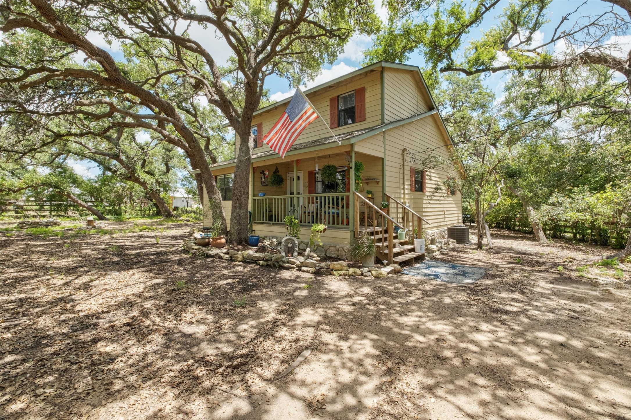 main property photo 26