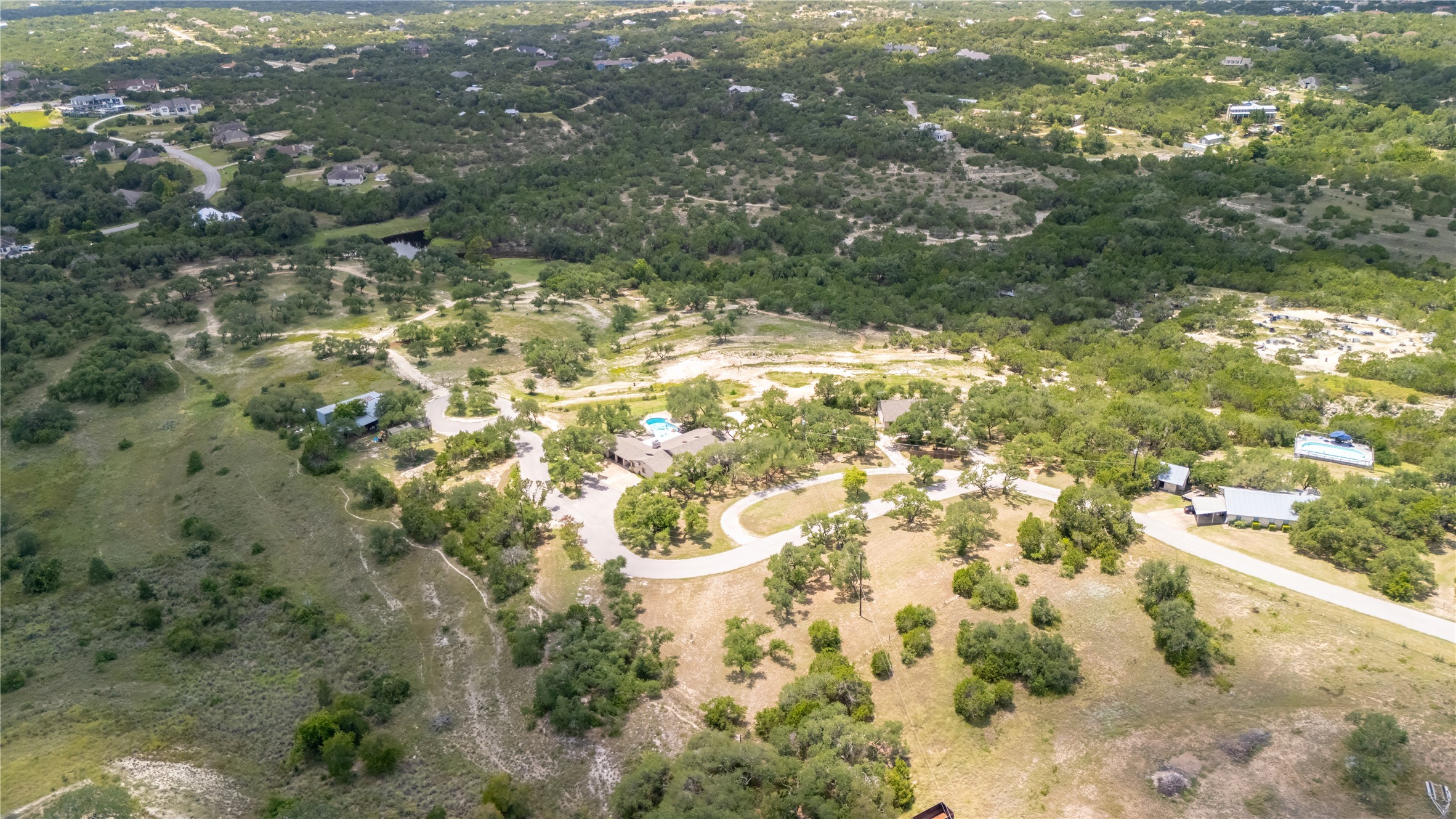 main property photo 37