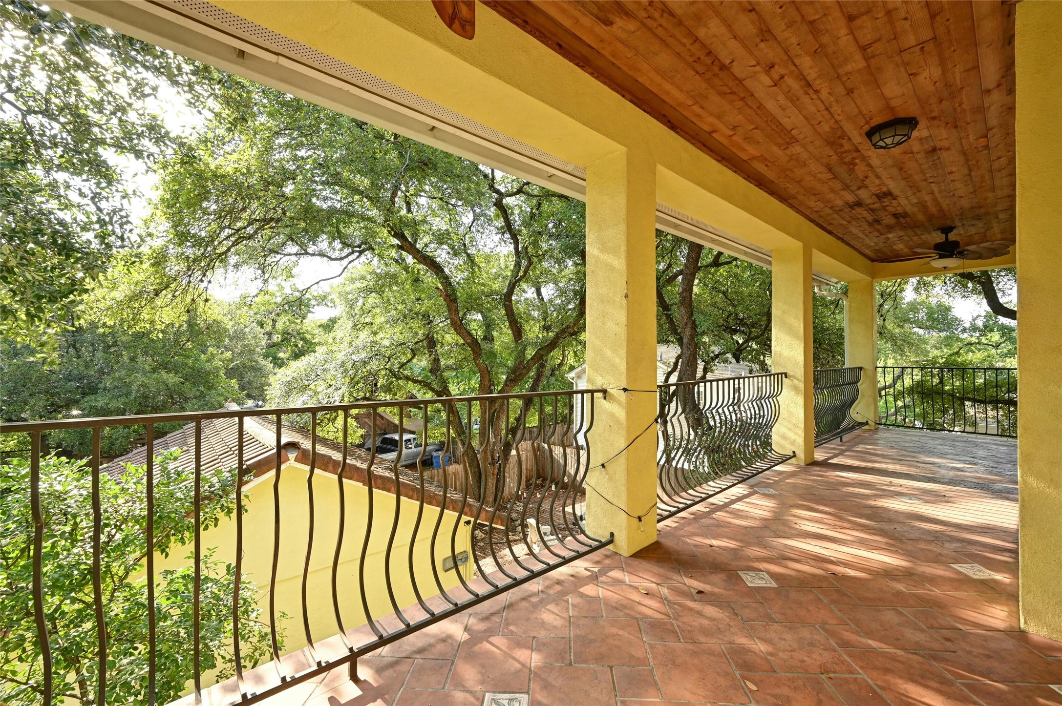 main property photo 31