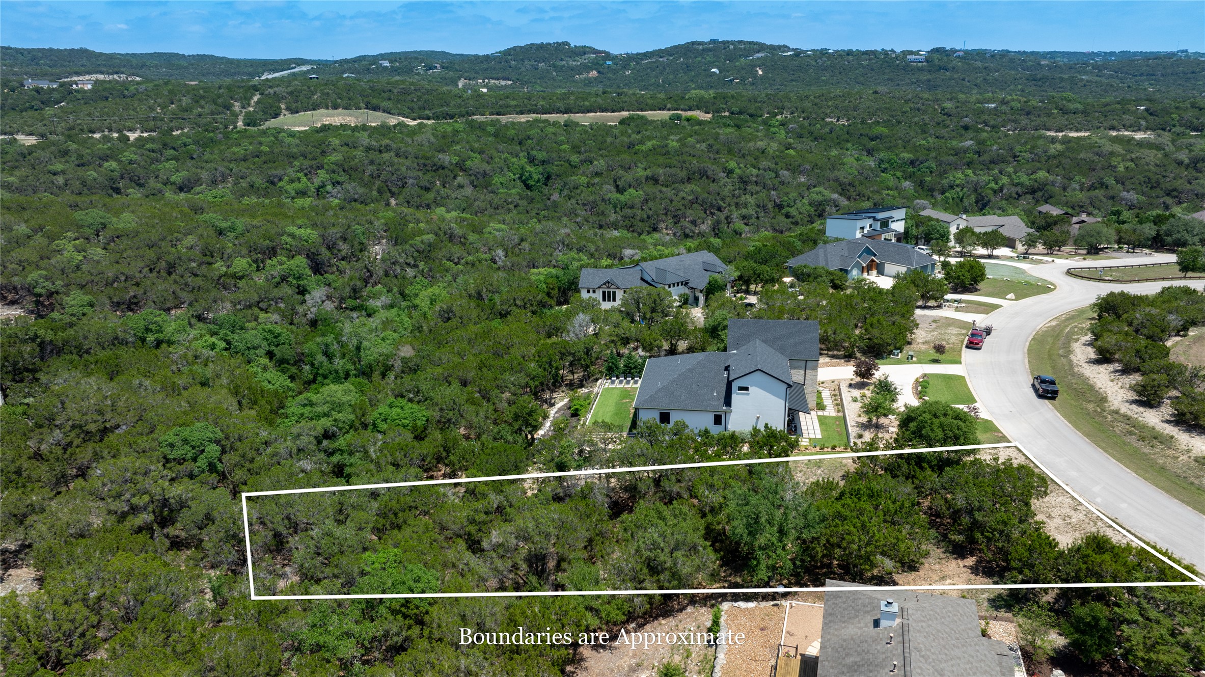 main property photo 8