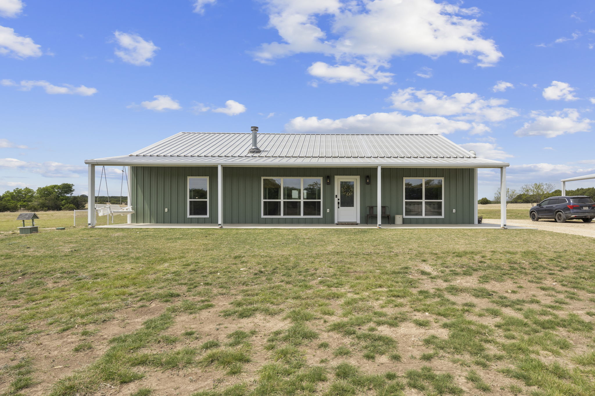 main property photo 29