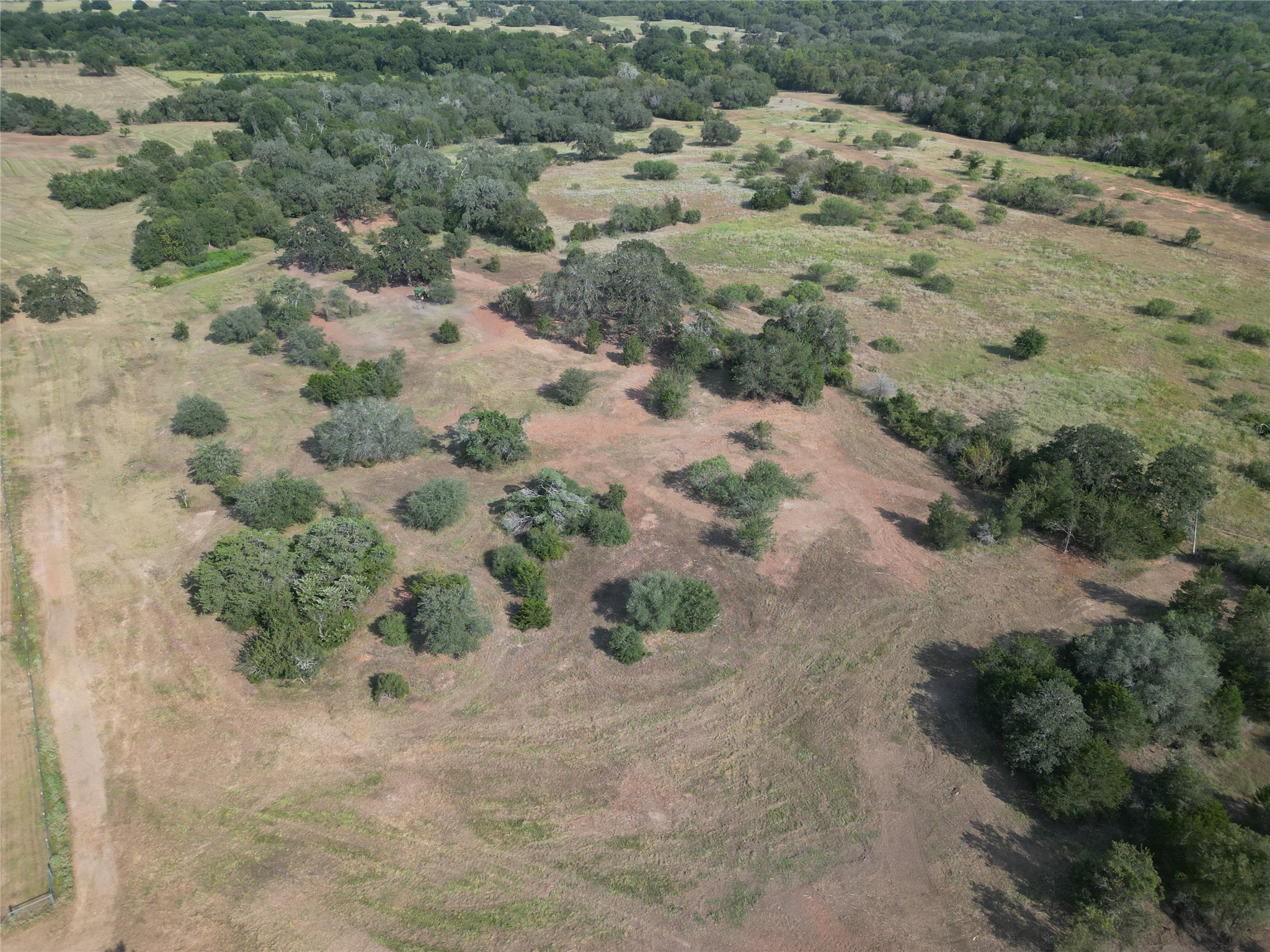 main property photo 9